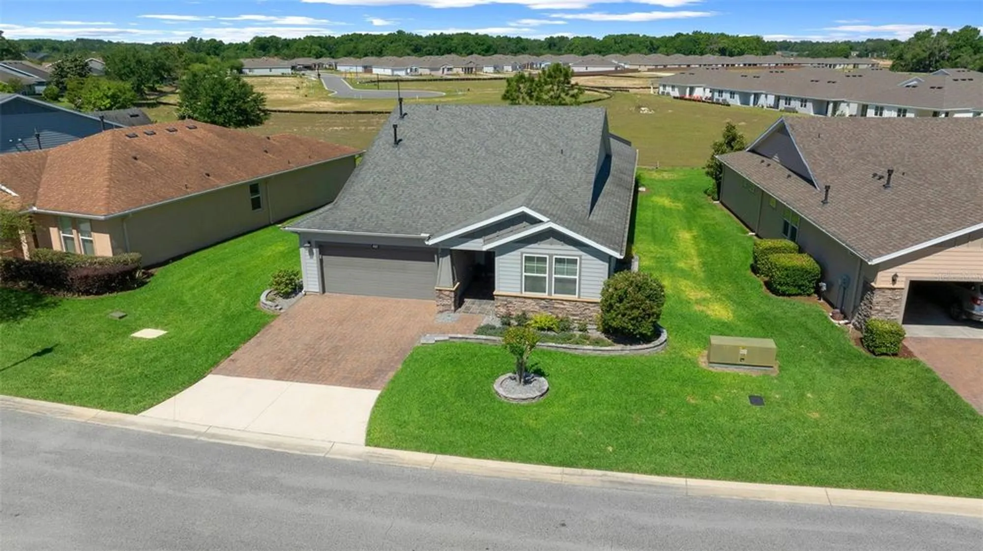 Property Slideshow image 1 of 74 | 4687 nw 35th lane rd, Ocala, FL, 34482