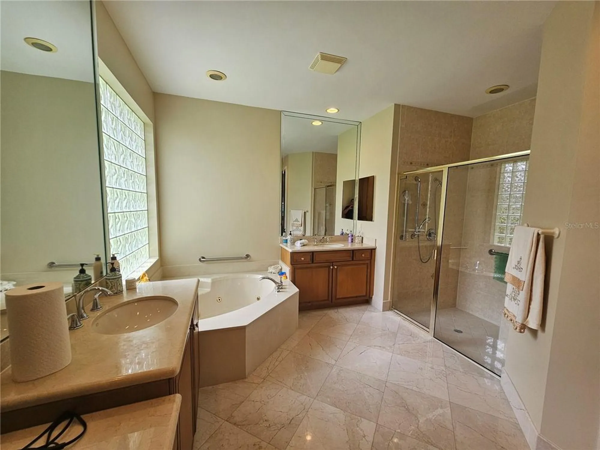 Property Slideshow image 56 of 75 | 6900 molakai cir, Boynton Beach, FL, 33437