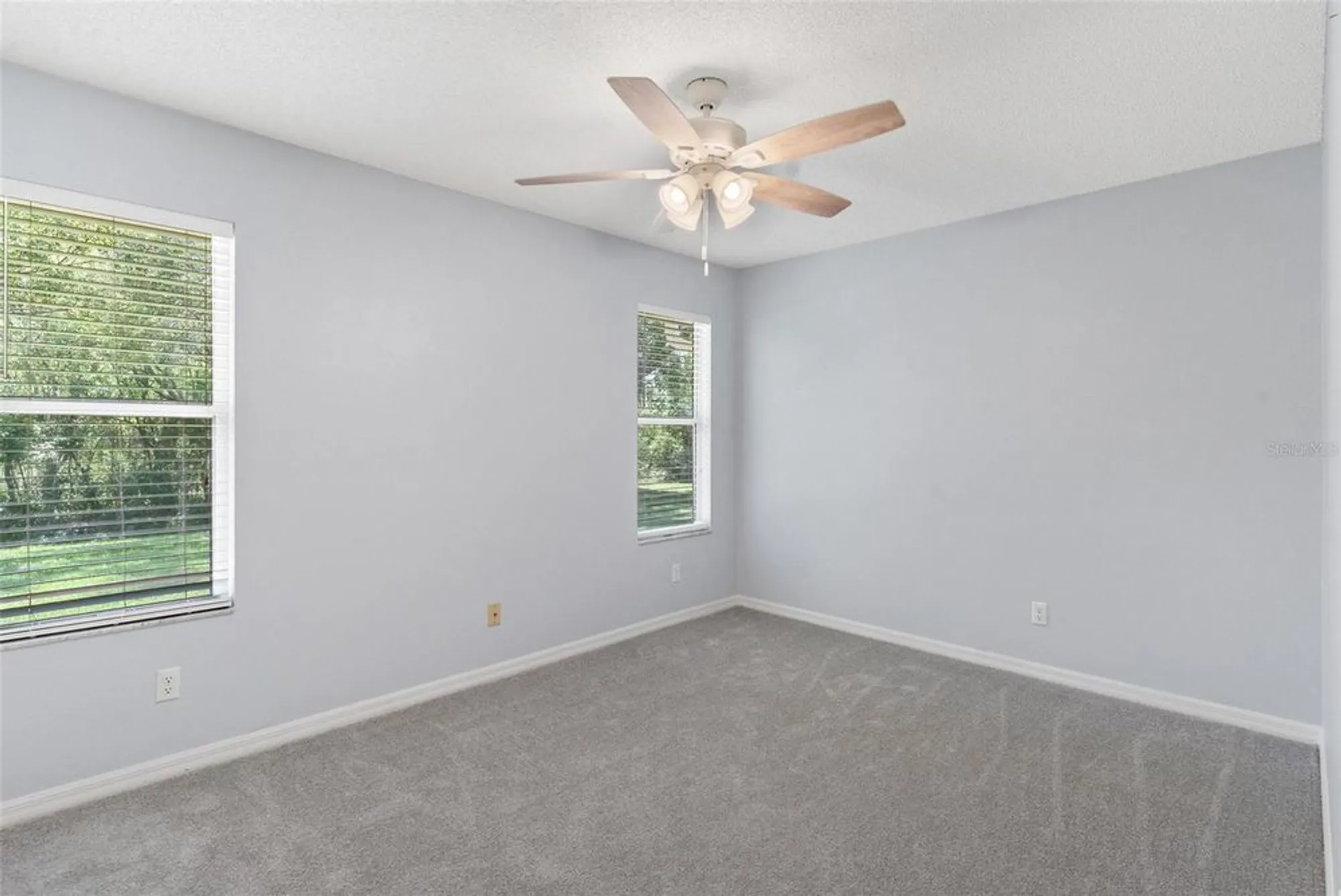 Property Slideshow image 30 of 48 | 26608 racquet cir, Leesburg, FL, 34748