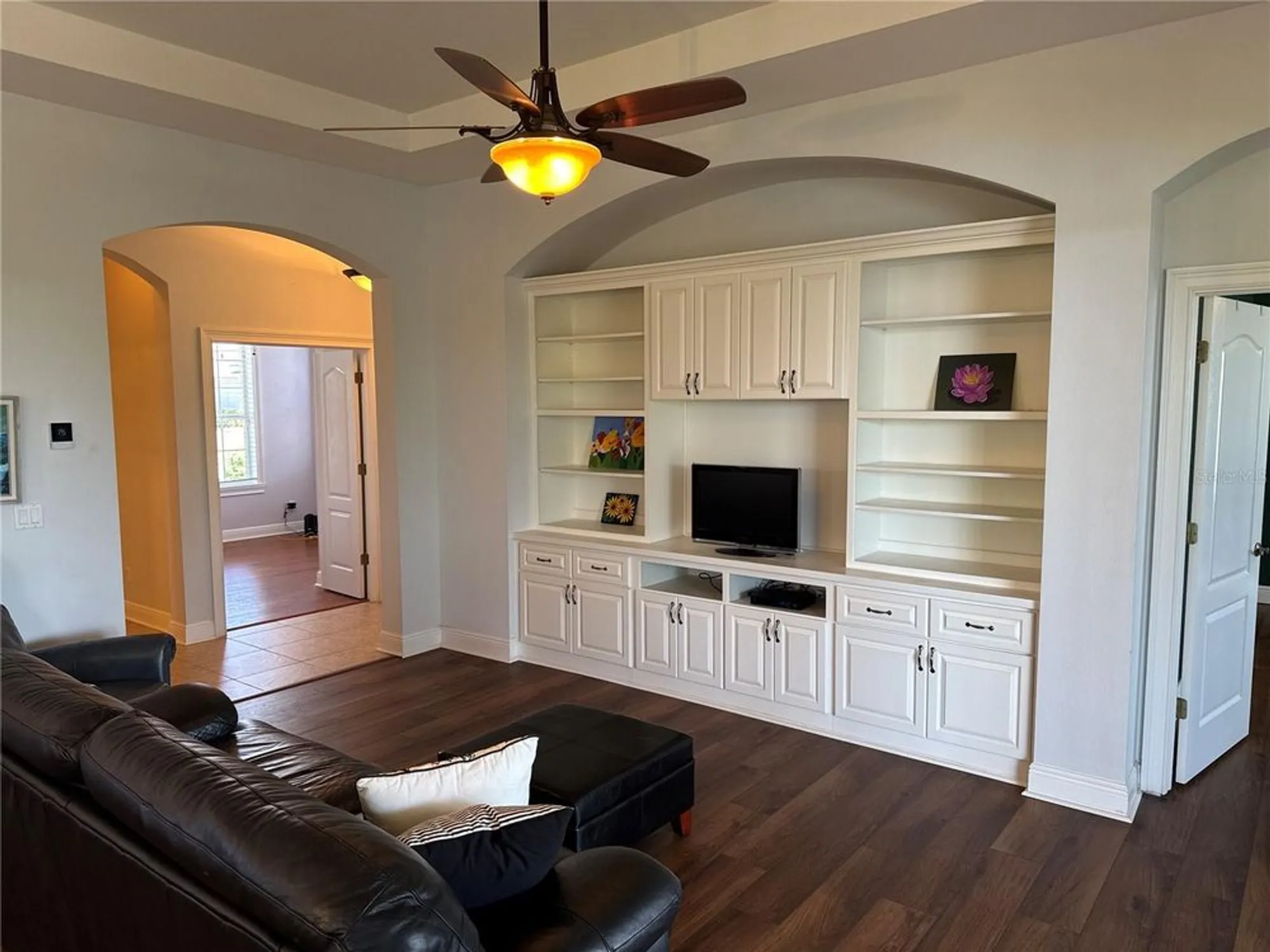 Property Slideshow image 7 of 29 | 832 king leon way, Sun City Center, FL, 33573