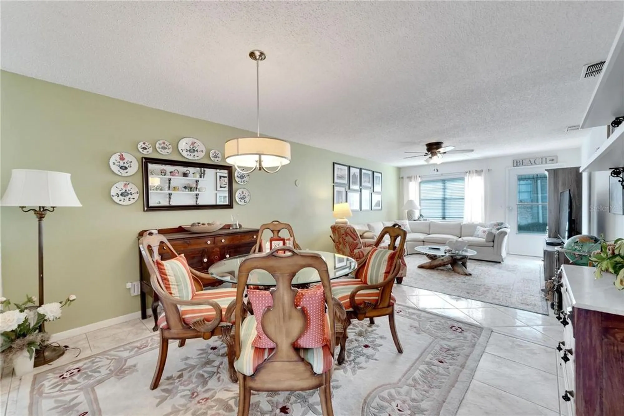 Property Slideshow image 14 of 54 | 5286 81st st n apt 4, St Petersburg, FL, 33709