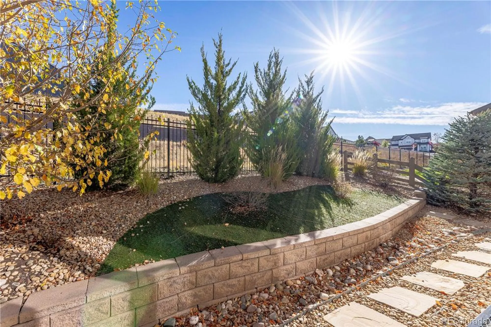 Property Slideshow image 33 of 40 | 2490 lassen ln, Castle Rock, CO, 80109