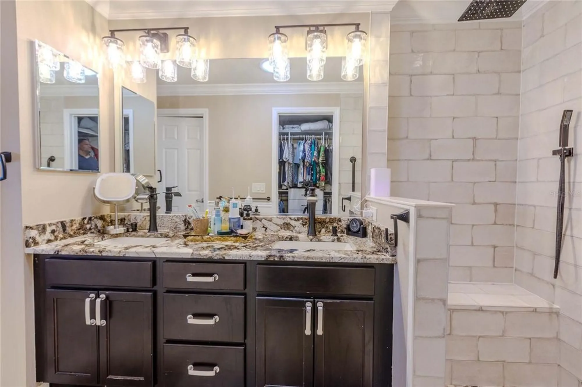 Property Slideshow image 34 of 86 | 1181 edgewater ln, The Villages, FL, 32162