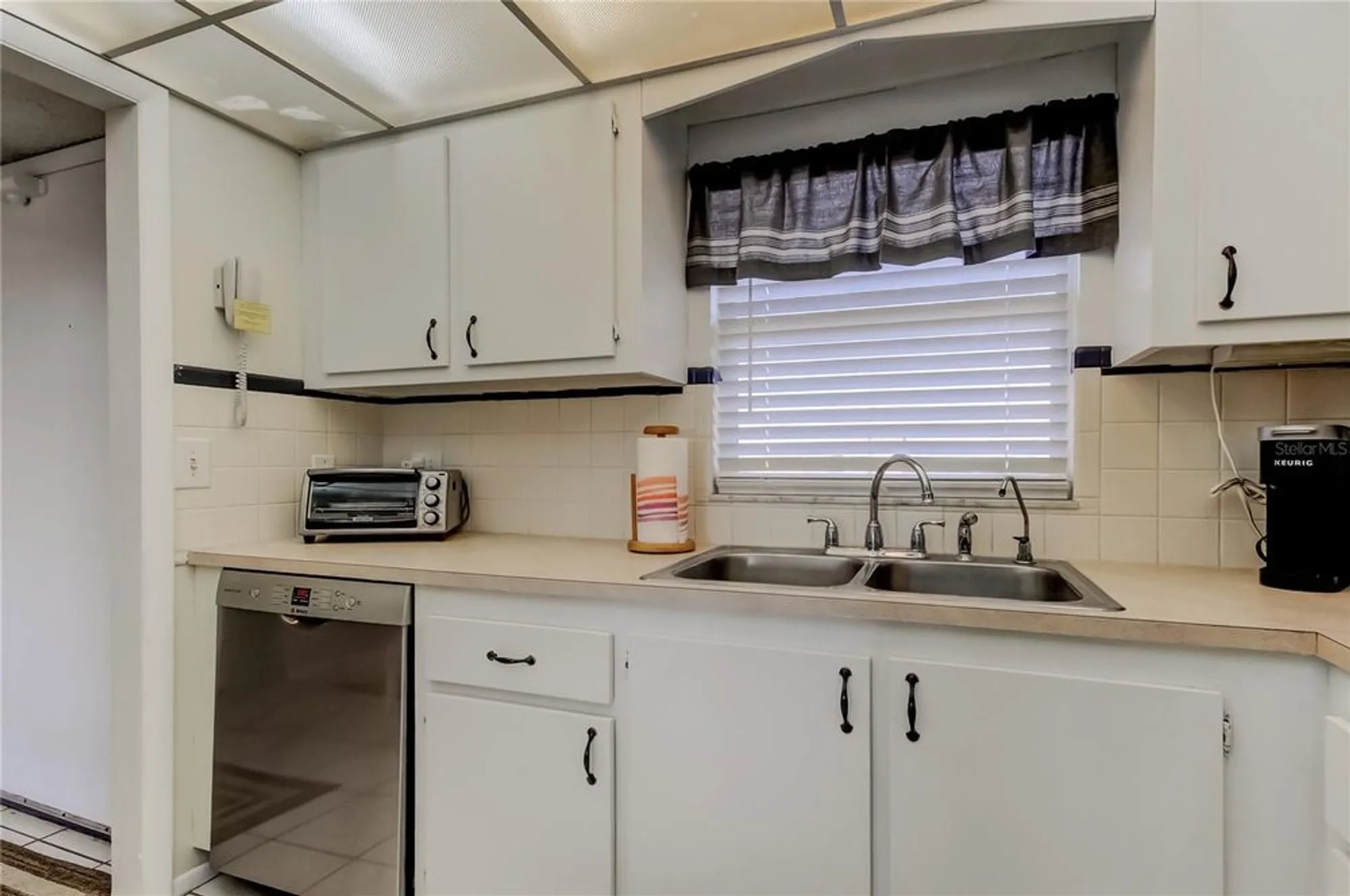 Property Slideshow image 12 of 45 | 4775 cove cir apt 1008, St Petersburg, FL, 33708