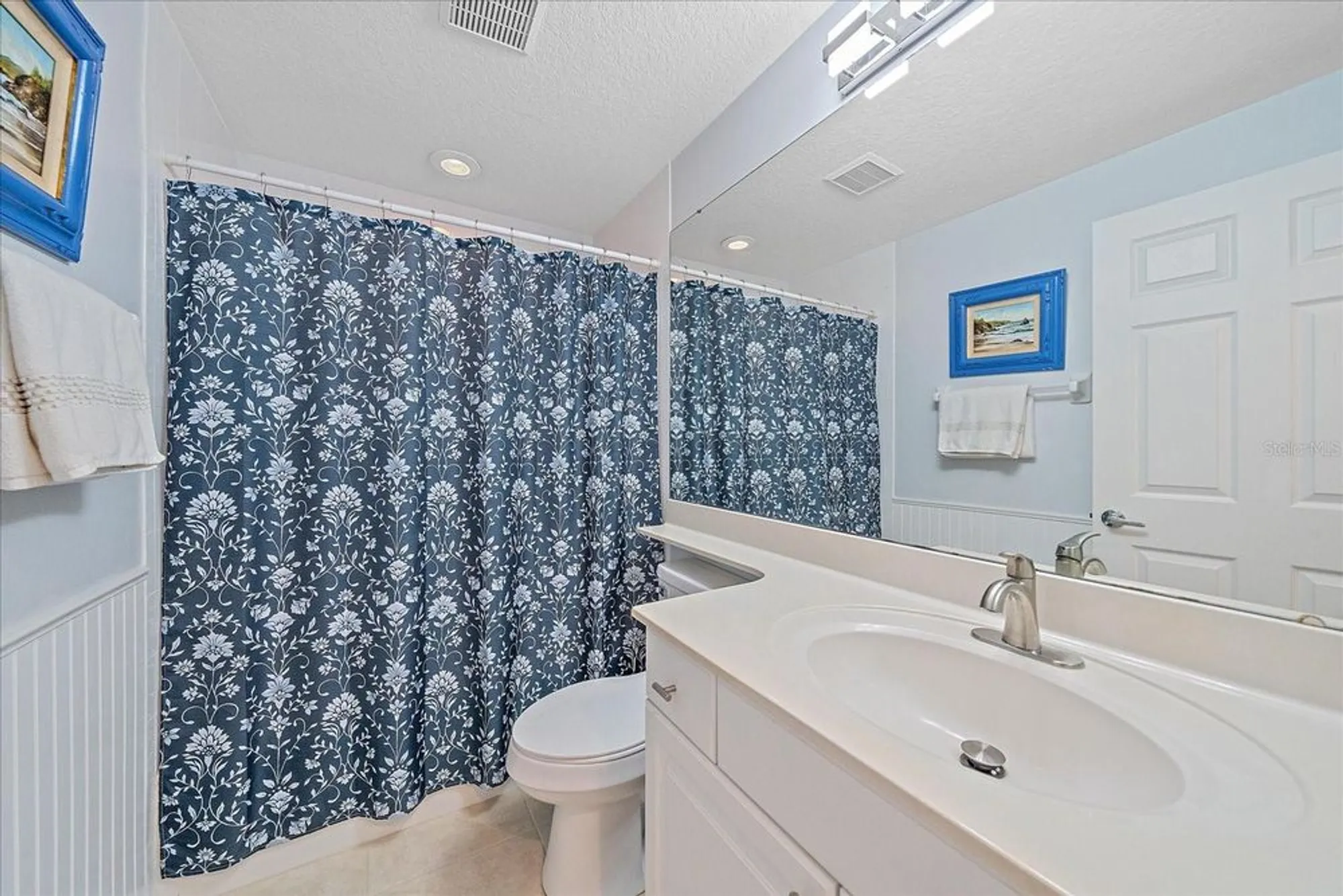 Property Slideshow image 22 of 36 | 7123 cedar hollow cir, Bradenton, FL, 34203