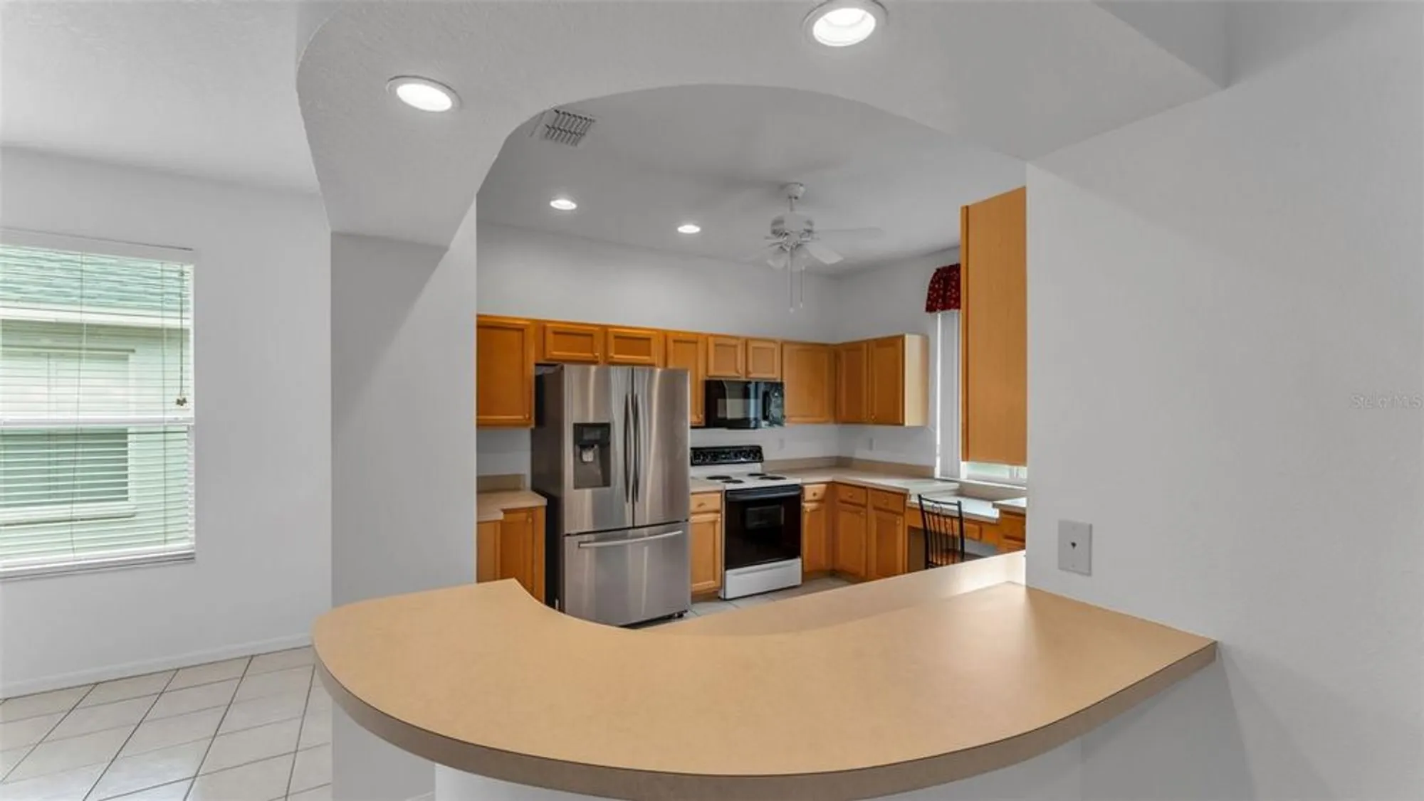 Property Slideshow image 13 of 37 | 4268 windchime ln, Lakeland, FL, 33811