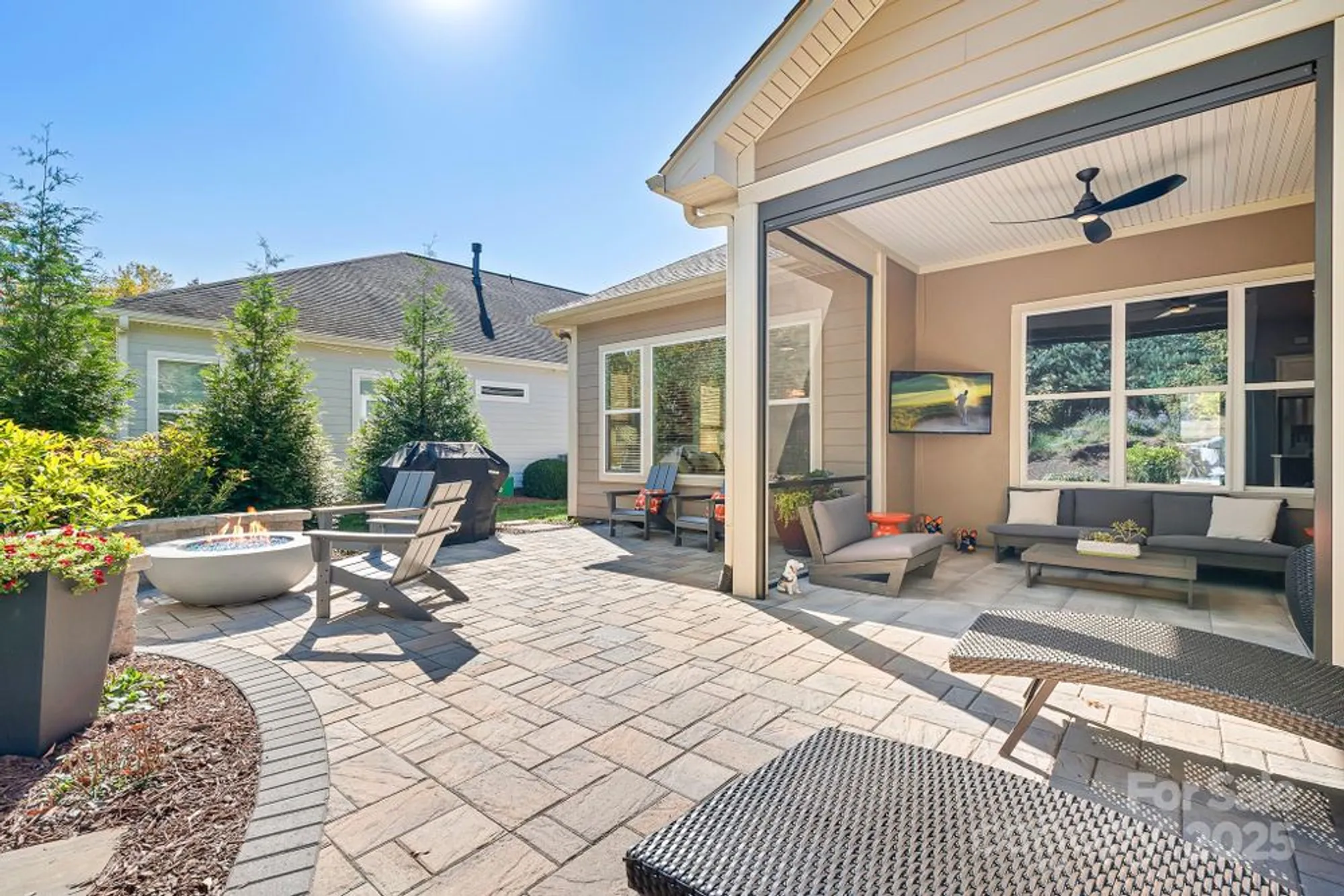 Property Slideshow image 31 of 45 | 115 chimney rock ct, Denver, NC, 28037