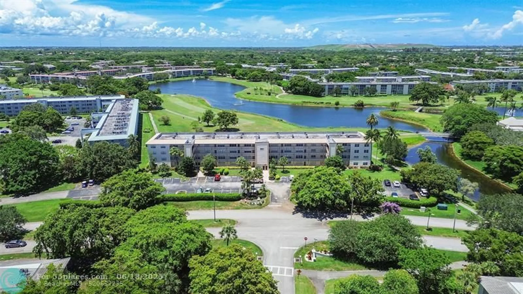 Property Slideshow image 30 of 48 | 2801 victoria way apt d3, Coconut Creek, FL, 33066