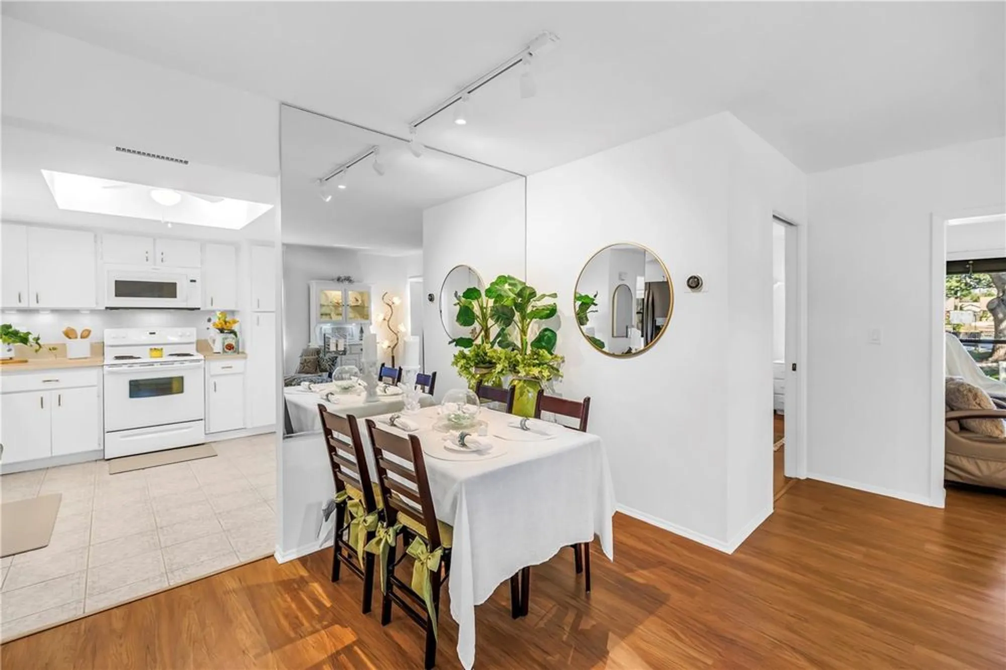 Property Slideshow image 18 of 52 | 2585 bay berry dr 43d, Clearwater, FL, 33763