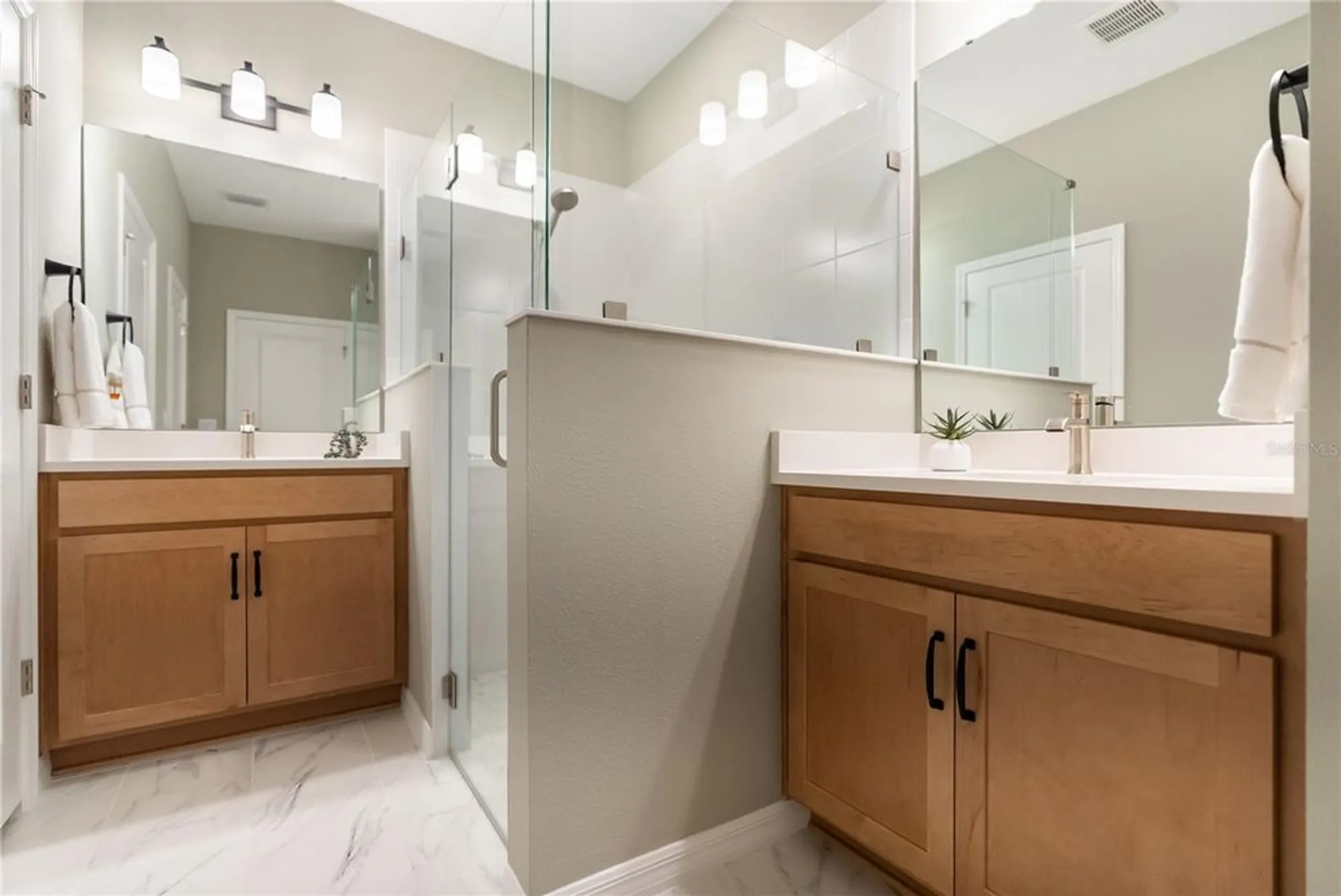 Property Slideshow image 35 of 64 | 4319 pond brook ct, Bradenton, FL, 34211