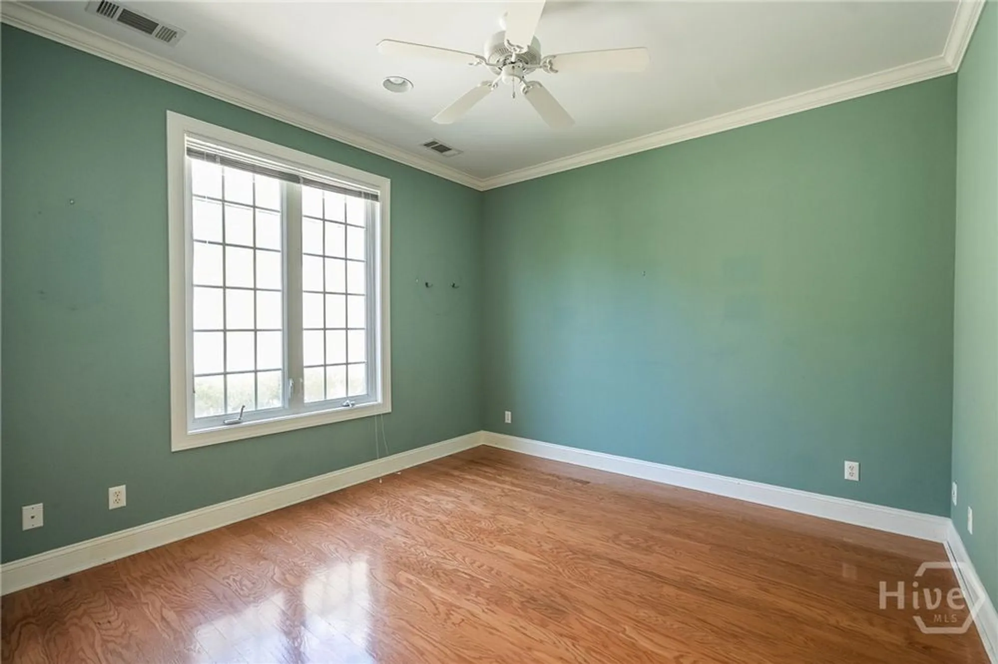 Property Slideshow image 15 of 26 | 1 breakfast ct, Savannah, GA, 31411