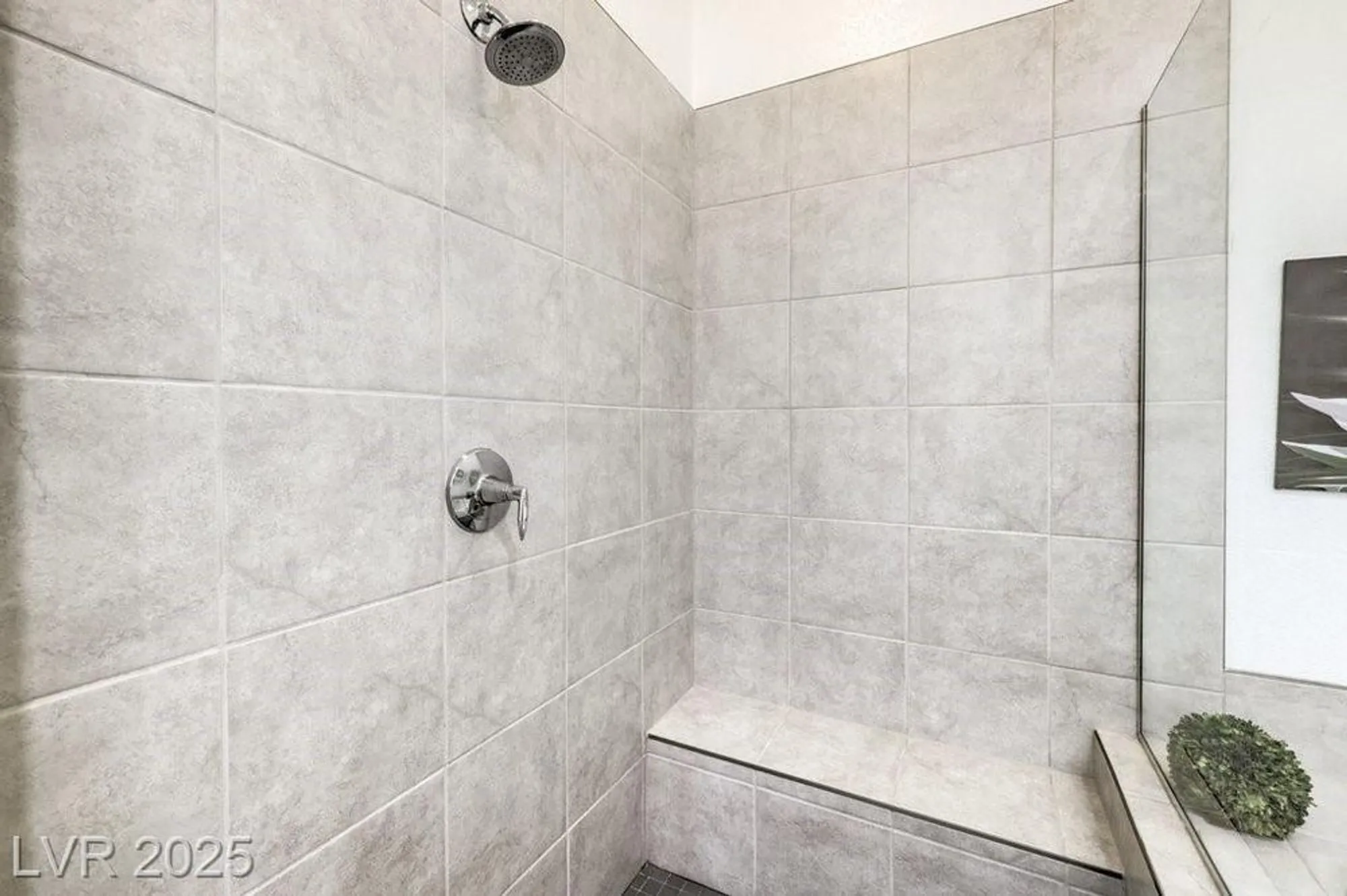 Property Slideshow image 23 of 62 | 9928 regency square ave, Las Vegas, NV, 89148
