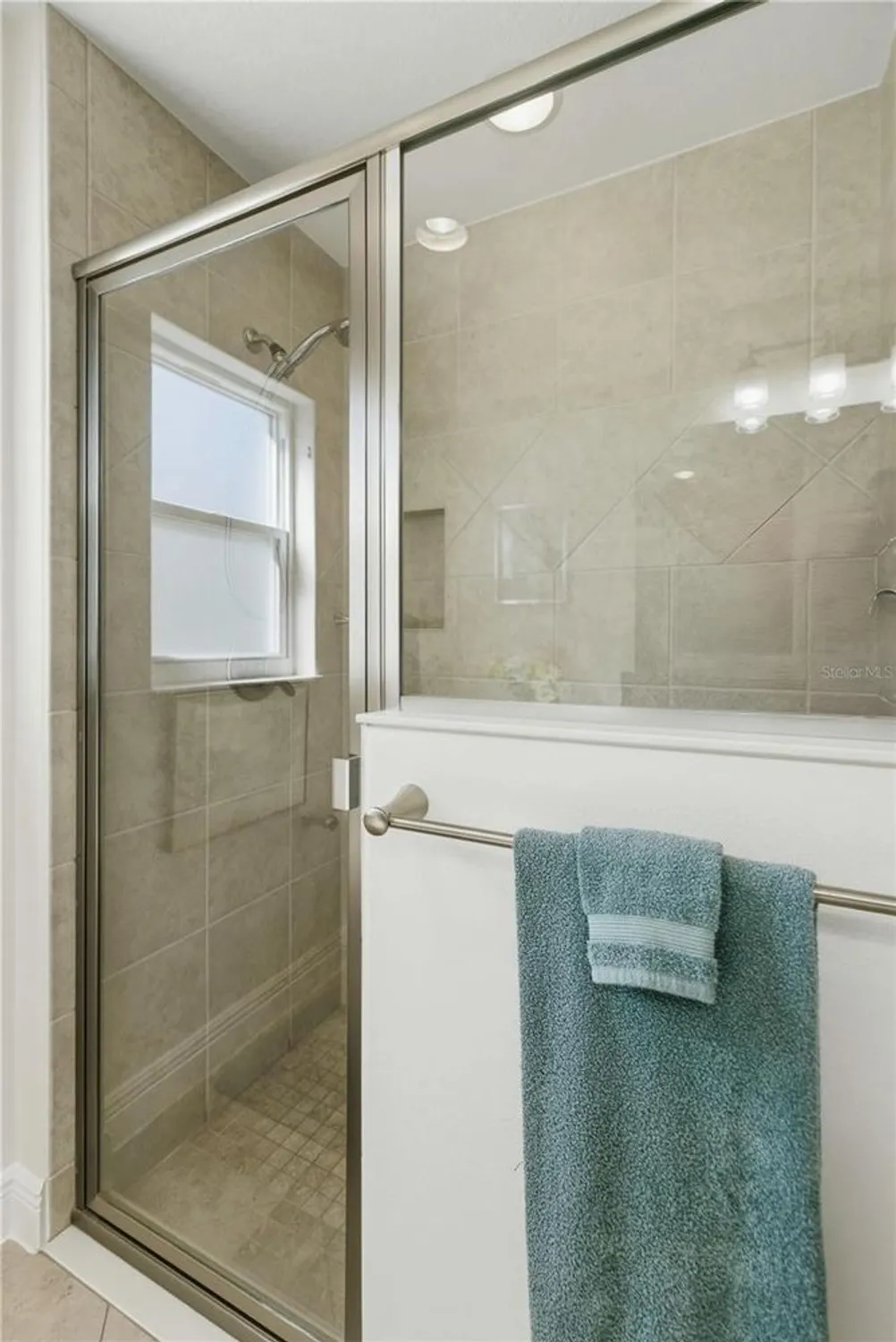 Property Slideshow image 8 of 38 | 1016 pickering path, The Villages, FL, 32163