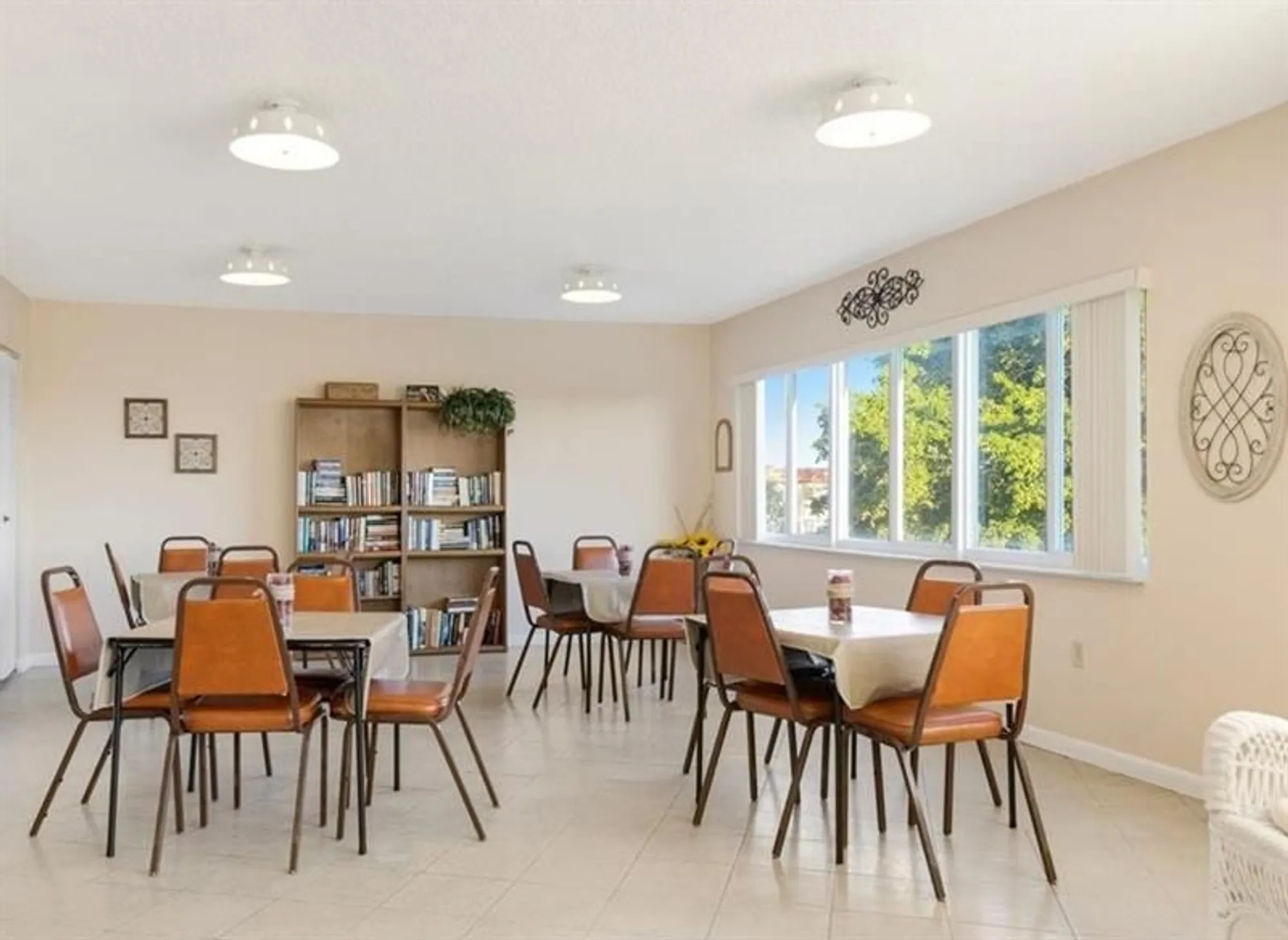 Property Slideshow image 32 of 35 | 6670 royal palm blvd 106k, Margate, FL, 33063