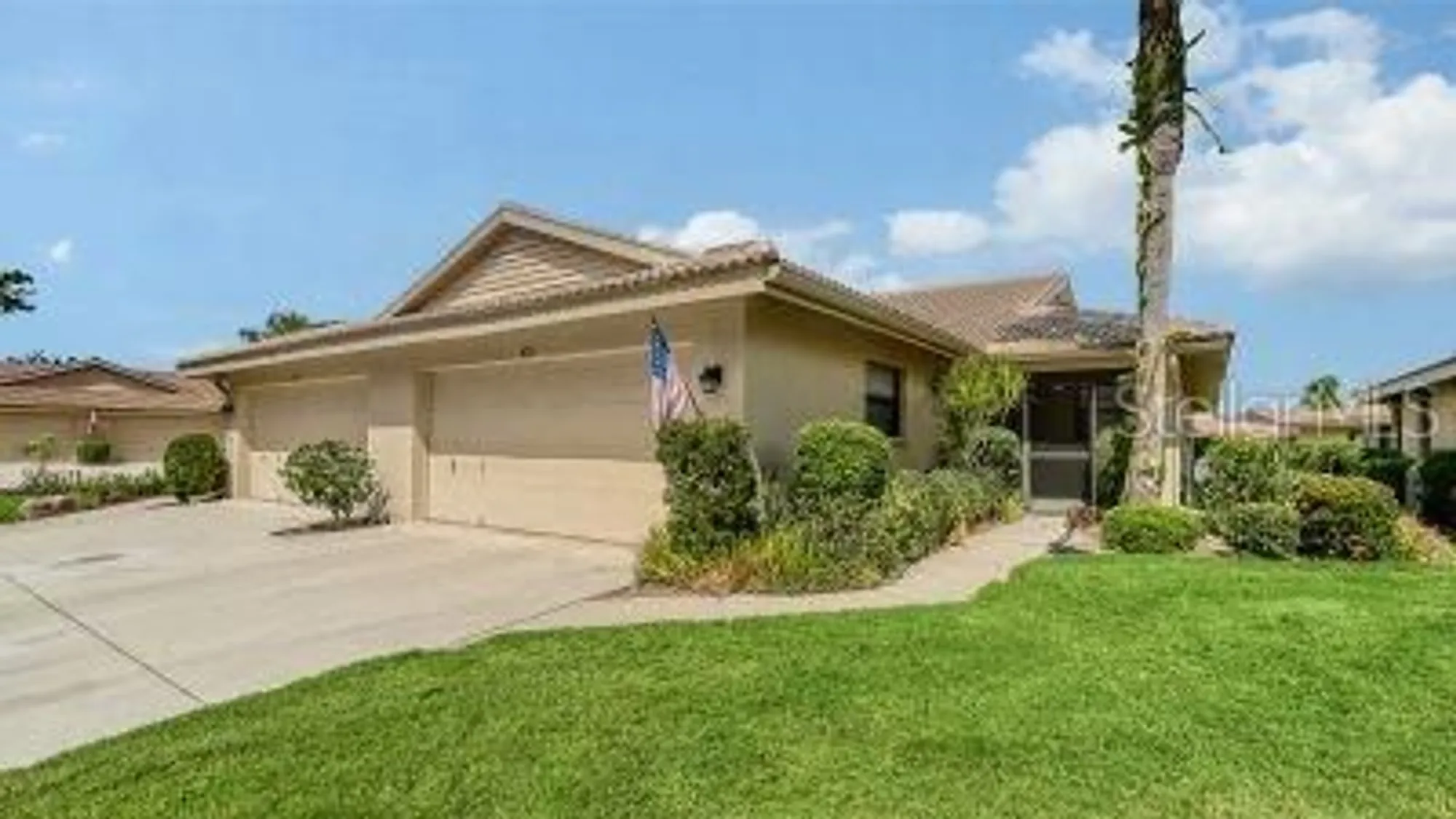Property Slideshow image 1 of 37 | 7170 wood creek dr # 40, Sarasota, FL, 34231