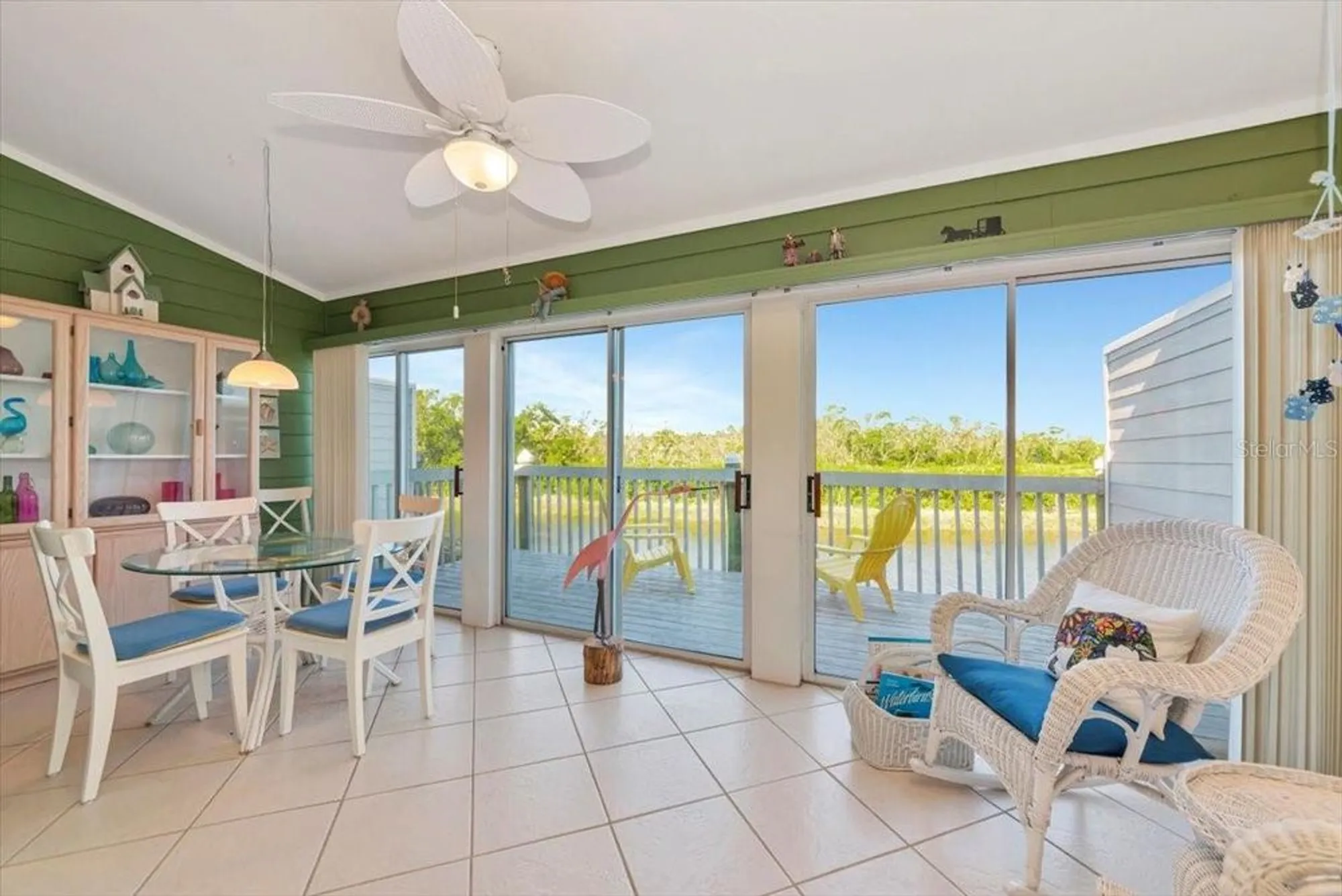 Property Slideshow image 26 of 67 | 1216 spoonbill landings cir, Bradenton, FL, 34209
