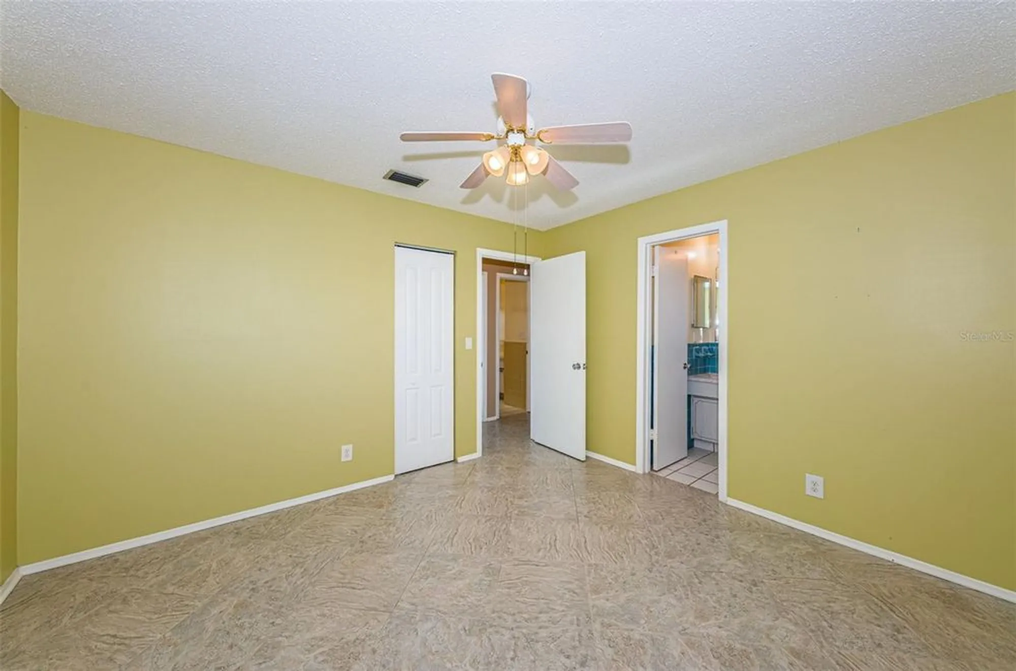 Property Slideshow image 20 of 62 | 3547 100th ter n, Pinellas Park, FL, 33782