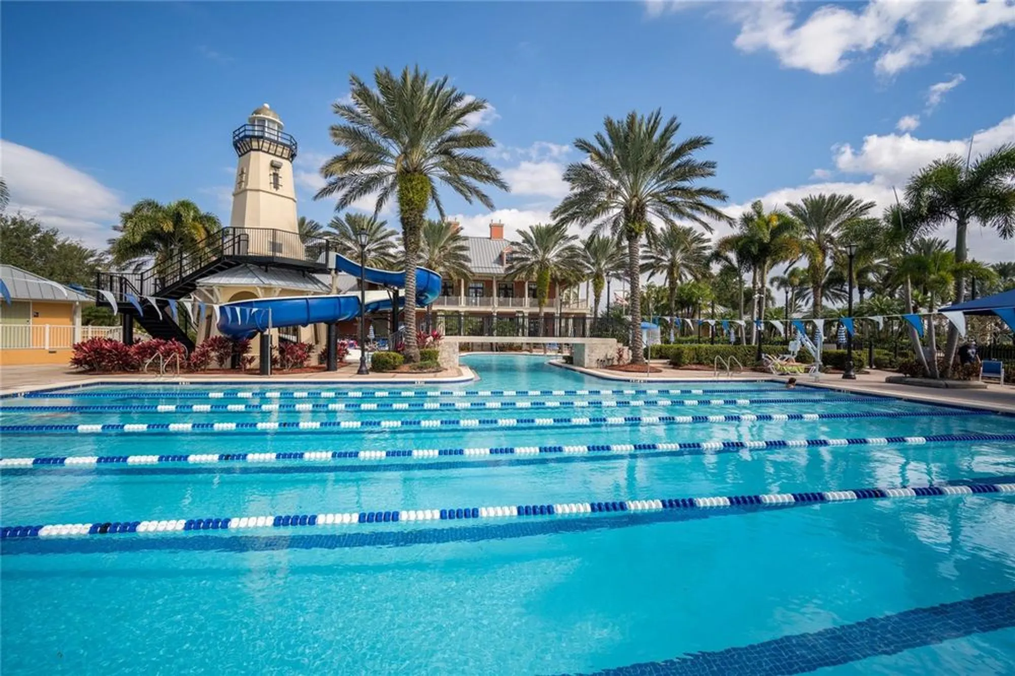 Property Slideshow image 84 of 94 | 825 islebay dr, Apollo Beach, FL, 33572