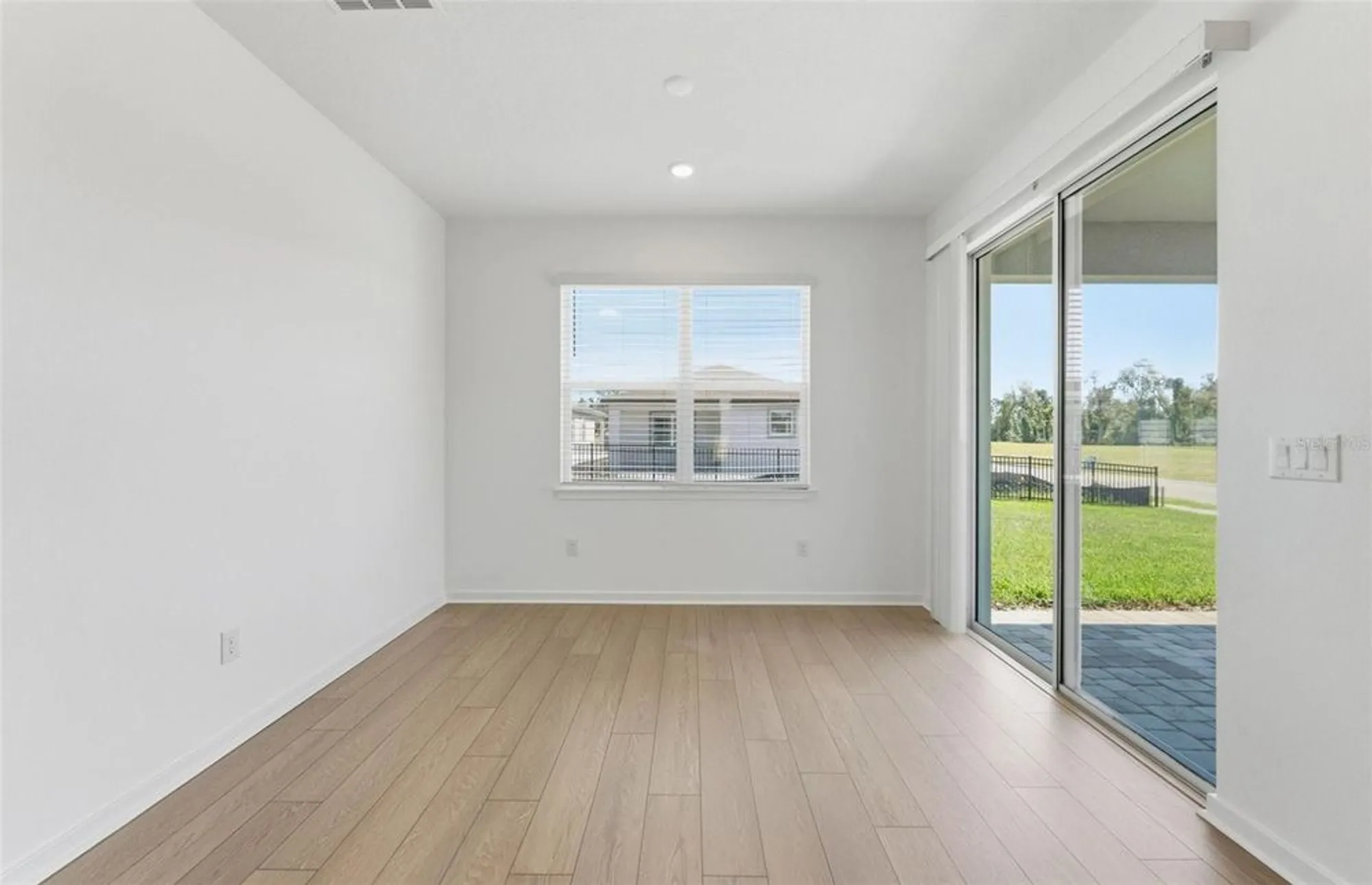 Property Slideshow image 5 of 29 | 9453 daylight dr, Parrish, FL, 34219