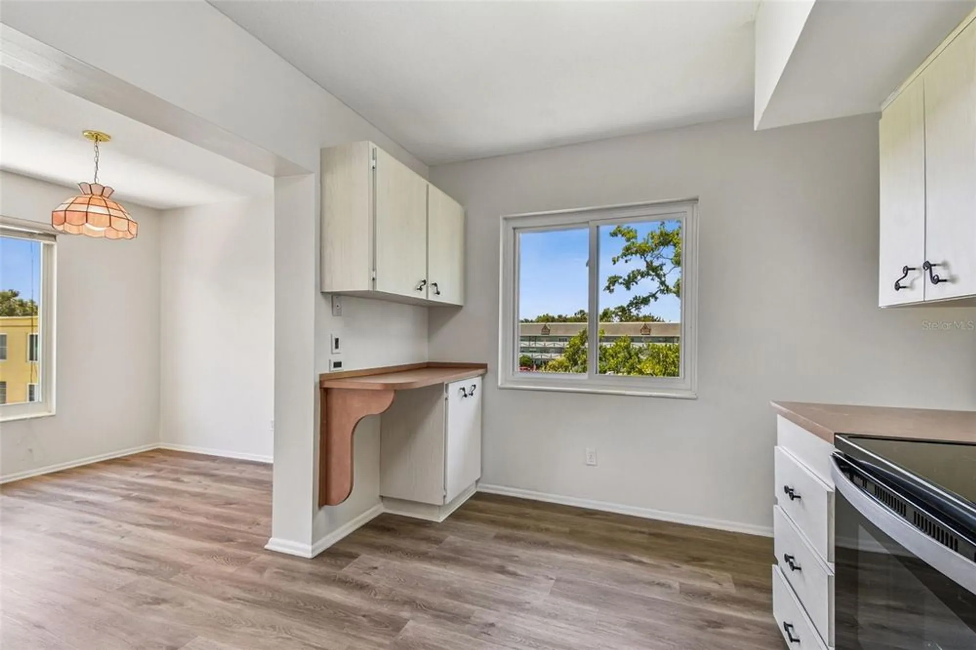 Property Slideshow image 20 of 55 | 2071 australia way 59, Clearwater, FL, 33763