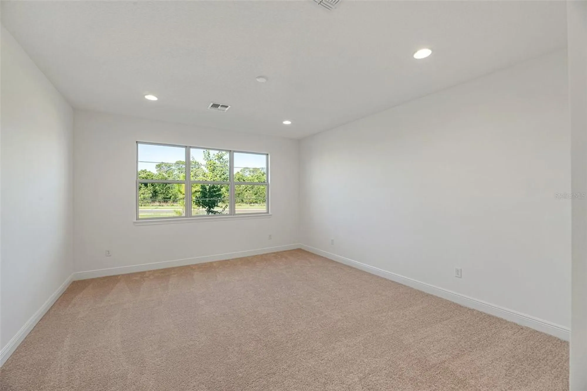 Property Slideshow image 16 of 40 | 7480 wing span way, Harmony, FL, 34773