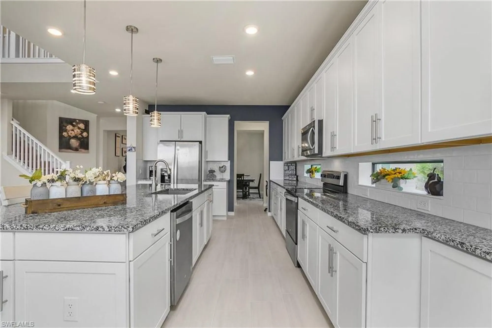 Property Slideshow image 9 of 50 | 17628 kinzie ln, Estero, FL, 33928