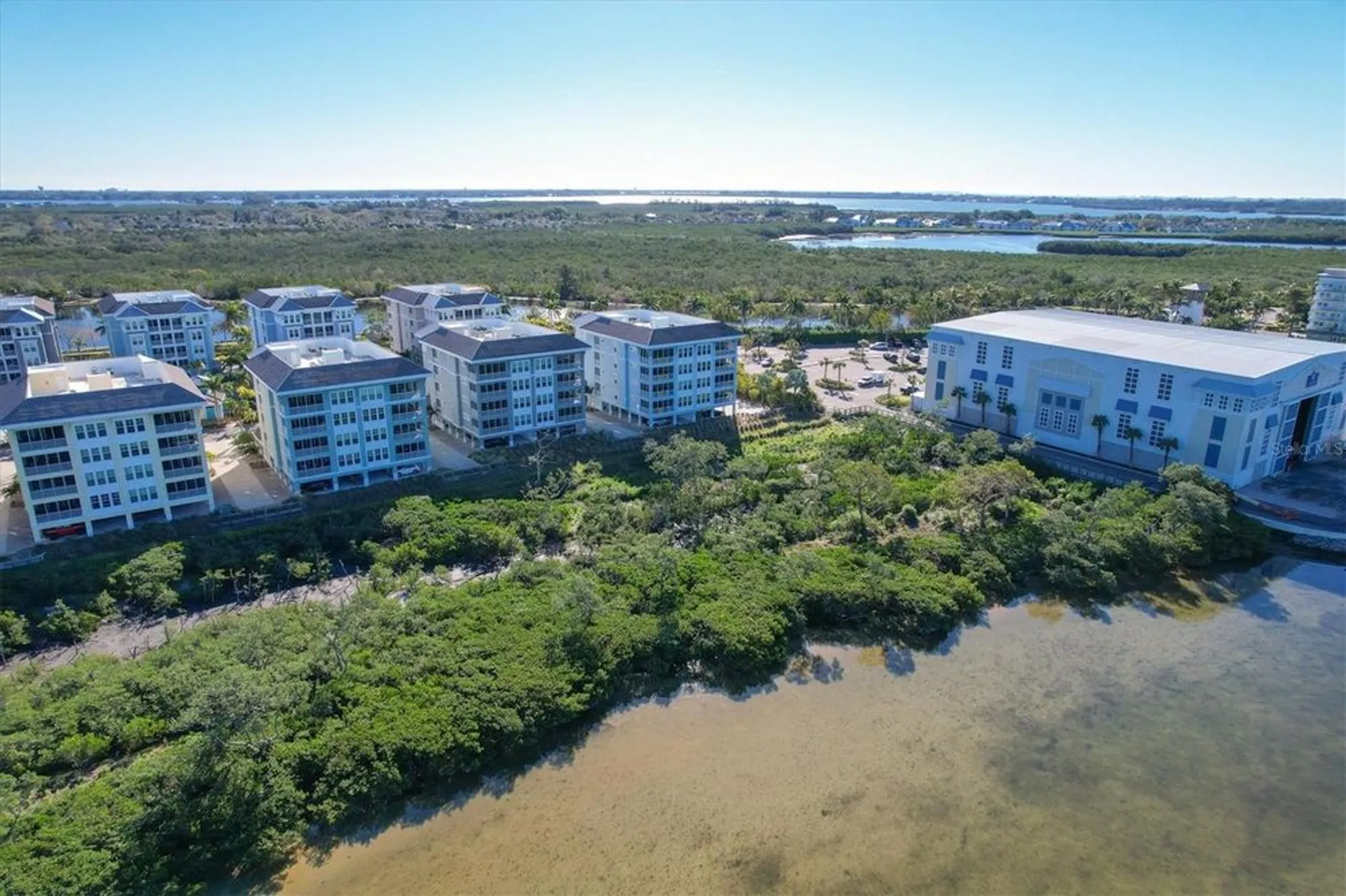 Property Slideshow image 31 of 61 | 396 aruba cir unit 302, Bradenton, FL, 34209