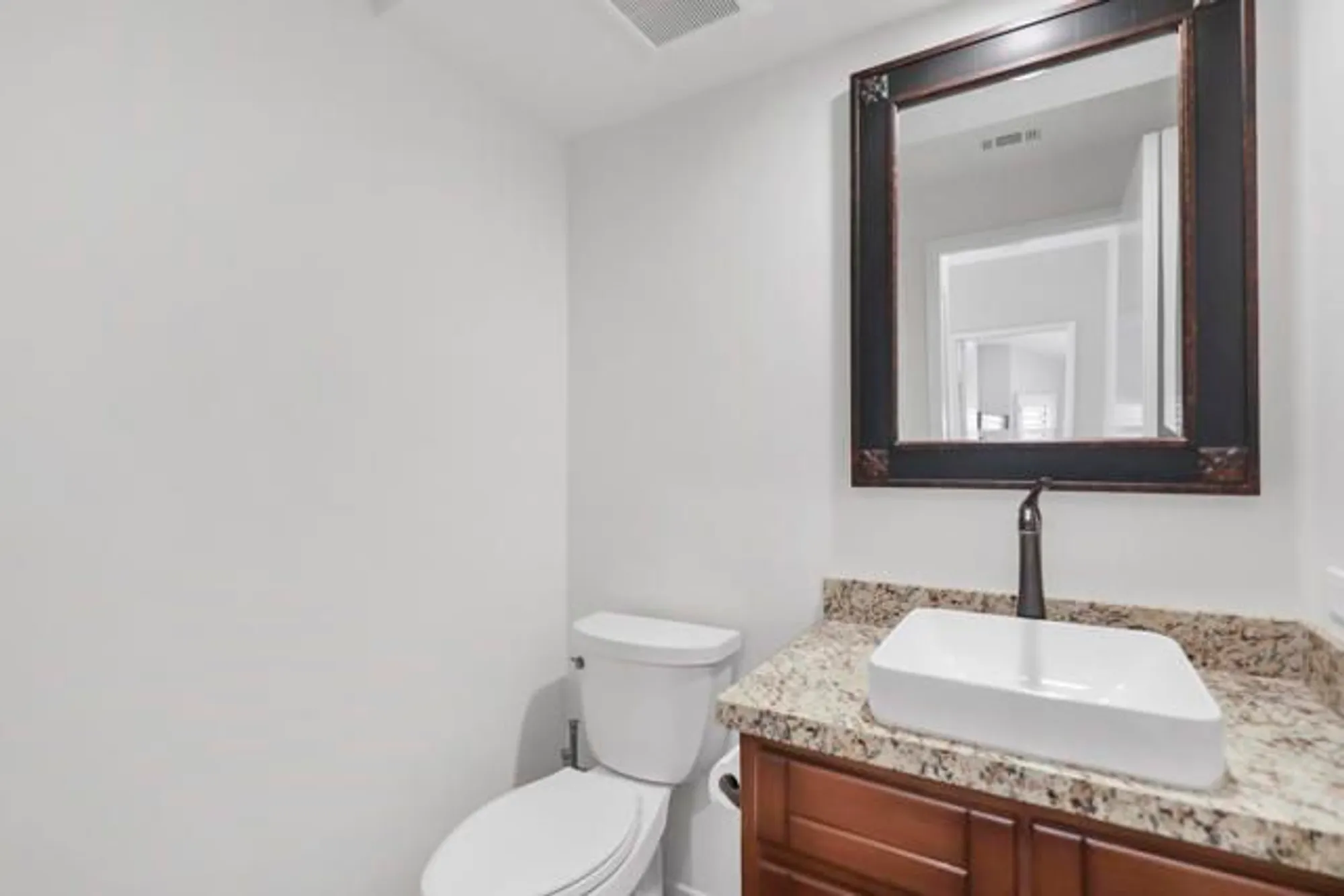 Property Slideshow image 15 of 37 | 54801 inverness way, La Quinta, CA, 92253