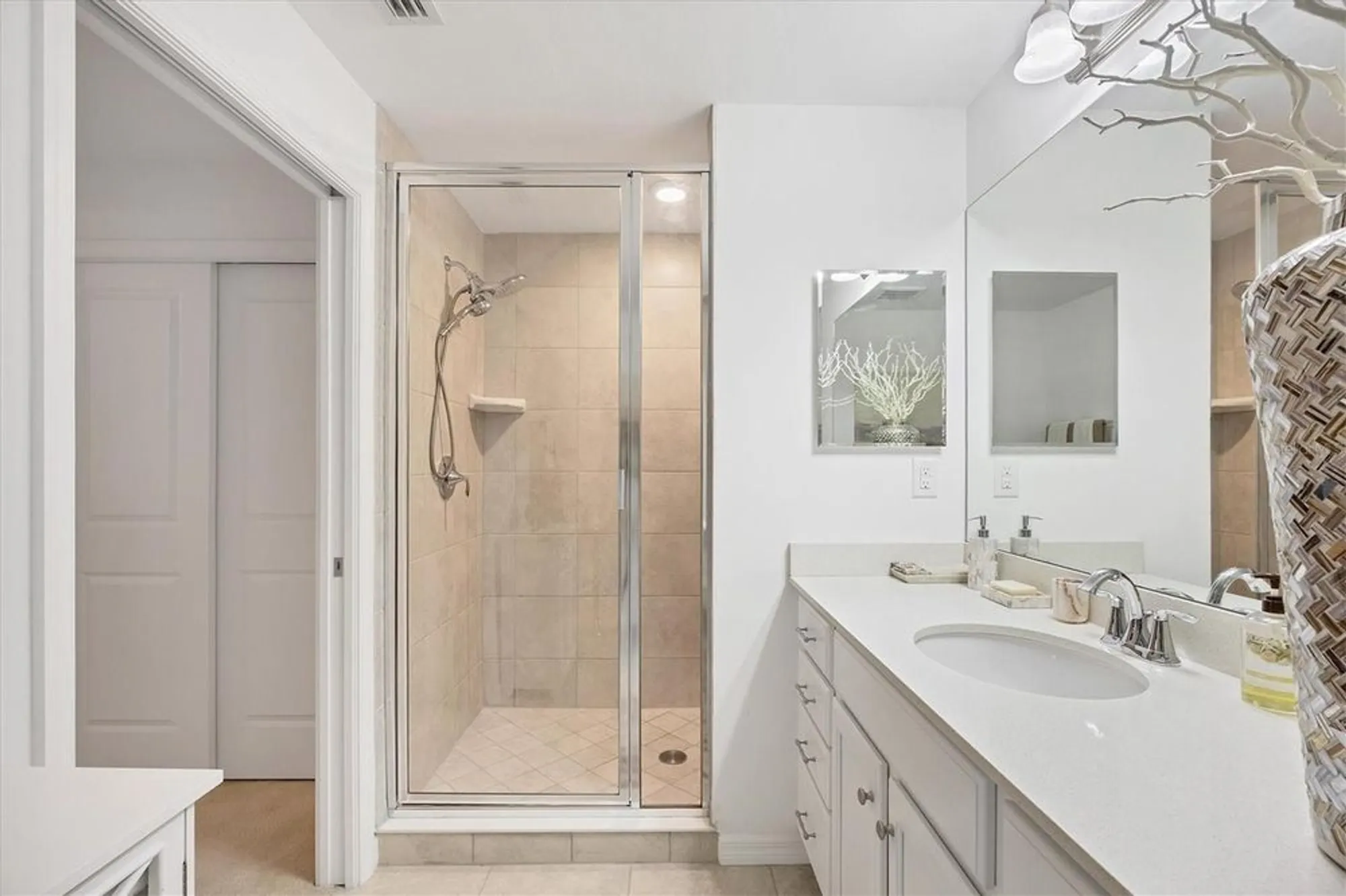 Property Slideshow image 17 of 87 | 10791 palazzo way 105, Fort Myers, FL, 33913