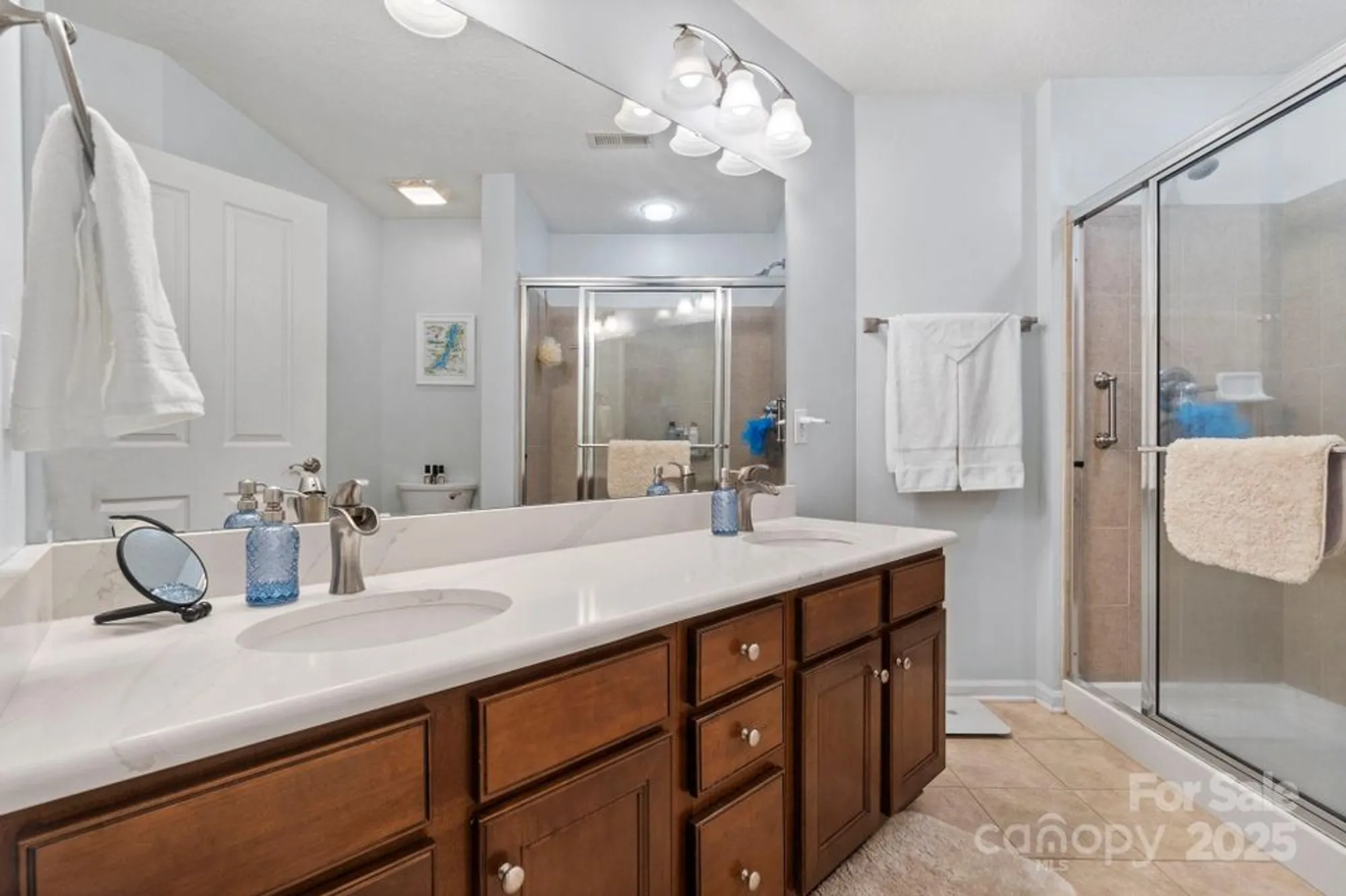Property Slideshow image 13 of 31 | 2459 coltsview ln, Matthews, NC, 28105