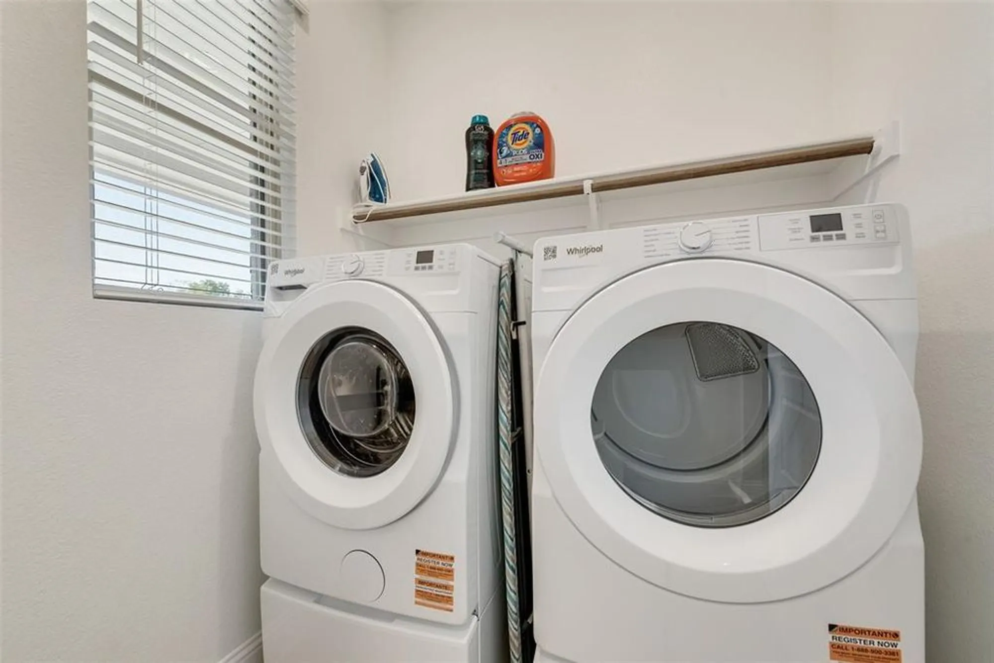 Property Slideshow image 14 of 32 | 2817 livestock dr, Midlothian, TX, 76065