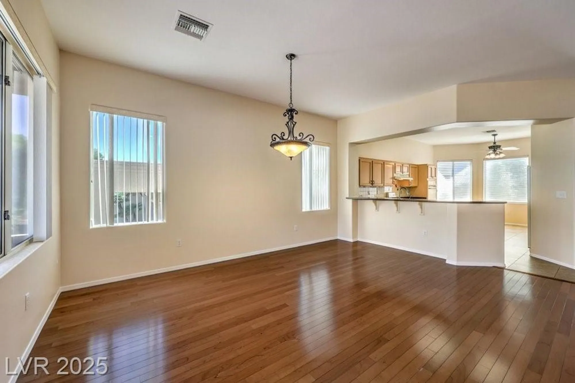 Property Slideshow image 8 of 39 | 11008 summers end ave, Las Vegas, NV, 89134