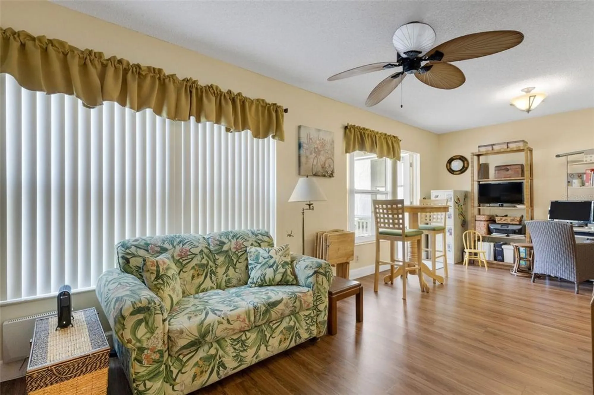 Property Slideshow image 17 of 70 | 2416 world parkway blvd apt 8, Clearwater, FL, 33763
