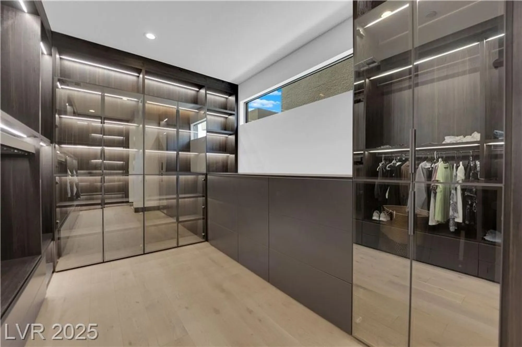 Property Slideshow image 42 of 95 | 16 canyon shores pl, Henderson, NV, 89011