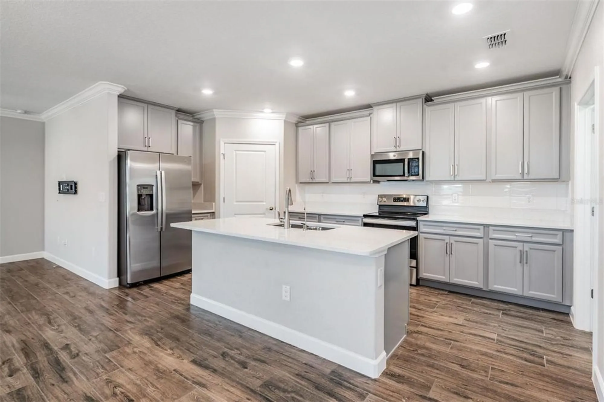 Property Slideshow image 32 of 100 | 10448 echo dock loop, San Antonio, FL, 33576