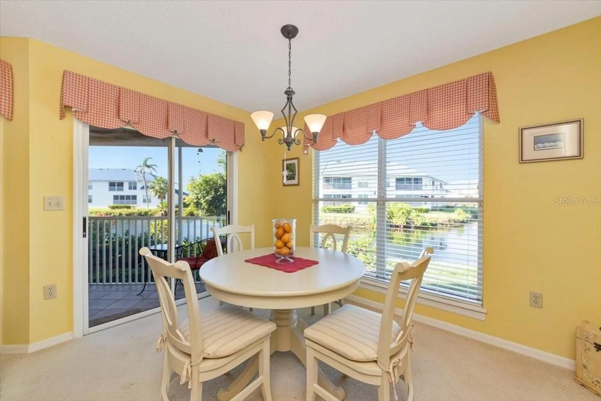Property Slideshow image 11 of 56 | 841 audubon dr # 841, Bradenton, FL, 34209