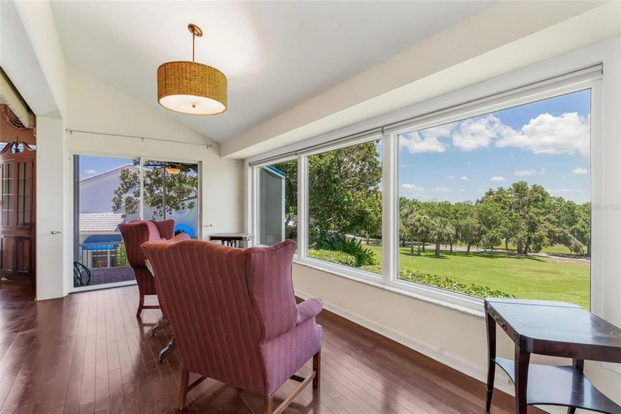 Property Slideshow image 8 of 53 | 6048 topsail rd, Lady Lake, FL, 32159