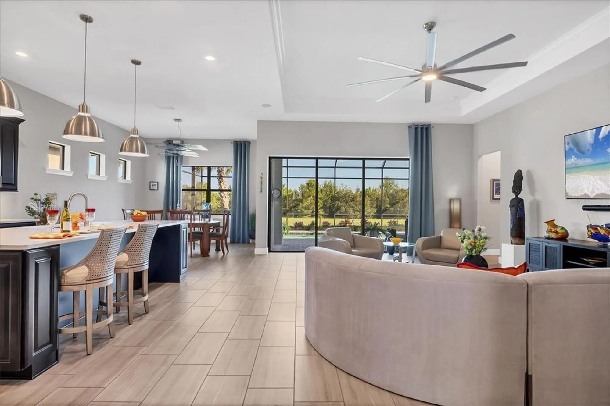 Property Slideshow image 12 of 57 | 17823 littleton pl, Bradenton, FL, 34202