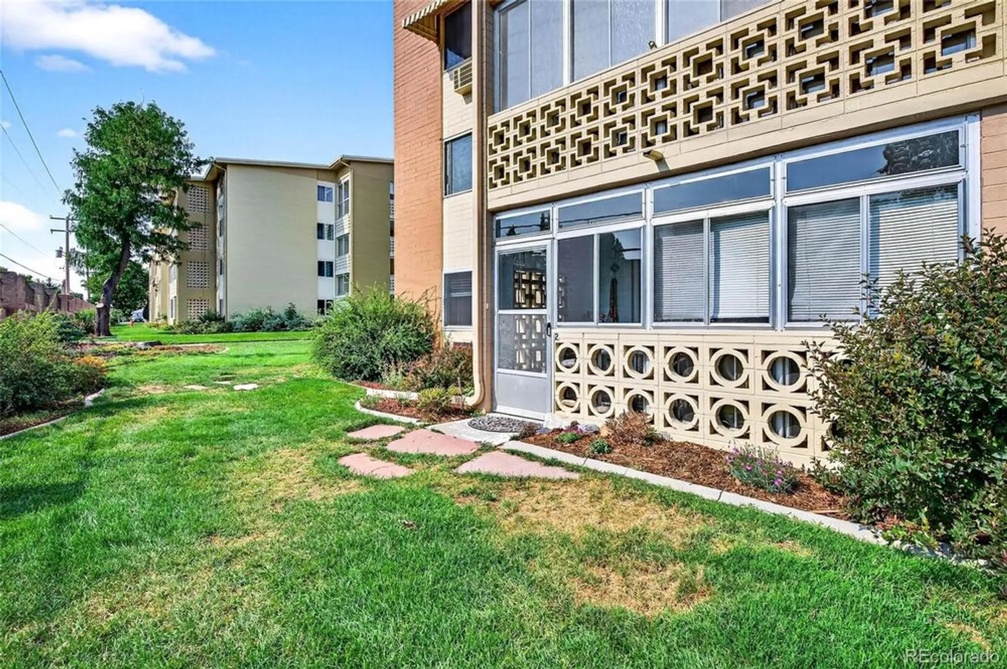 Property Slideshow image 20 of 29 | 650 s clinton st apt 2a, Denver, CO, 80247