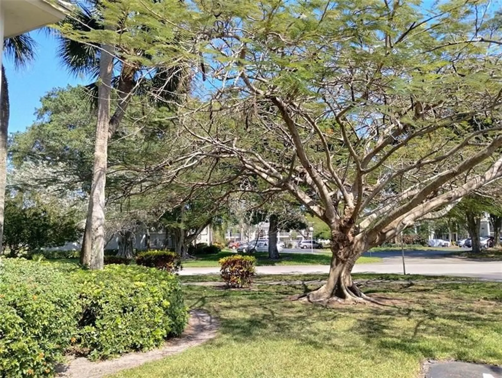 Property Slideshow image 23 of 56 | 2601 nassau bnd e1, Coconut Creek, FL, 33066