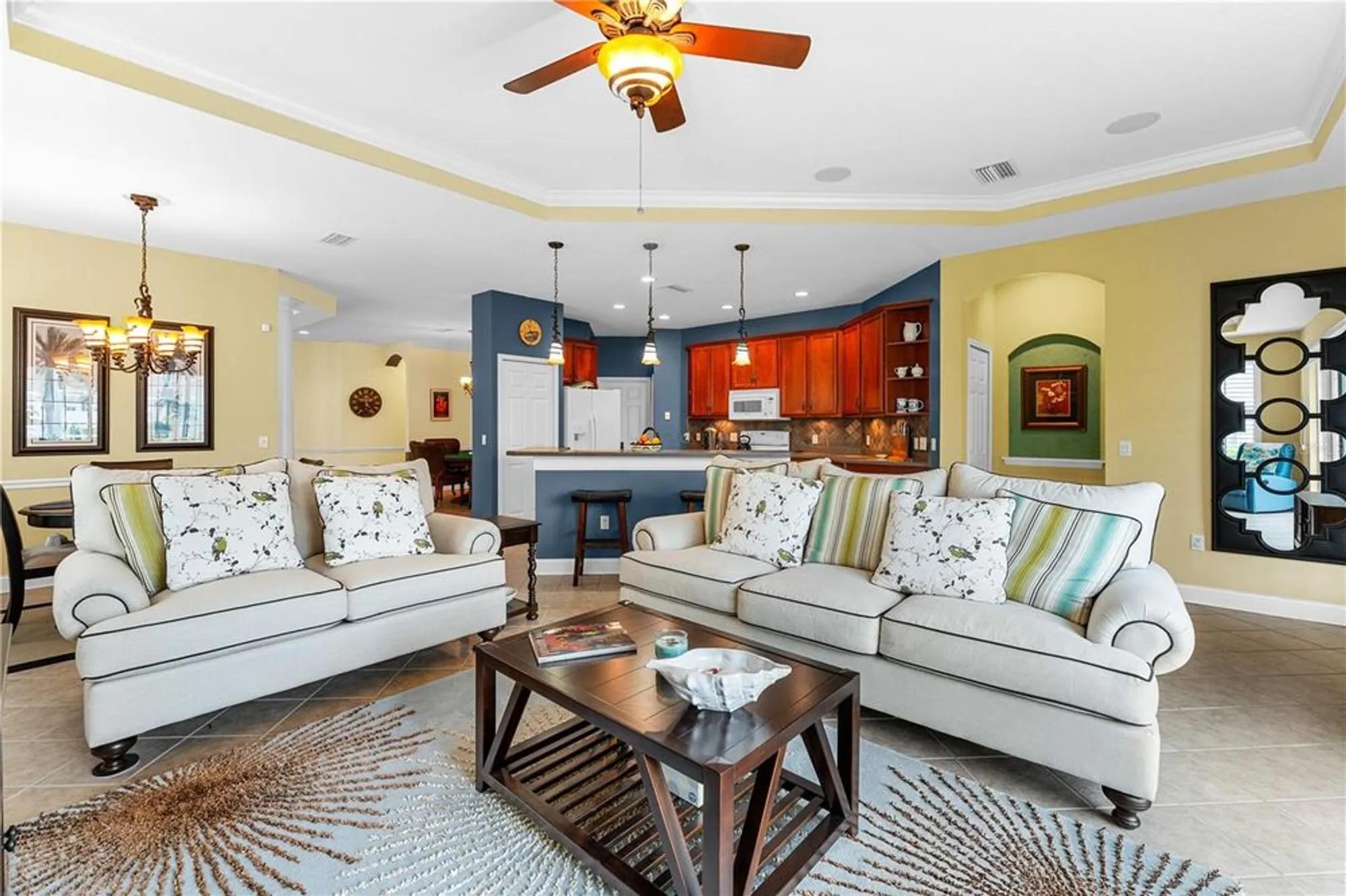 Property Slideshow image 35 of 97 | 5210 golden isles dr, Apollo Beach, FL, 33572