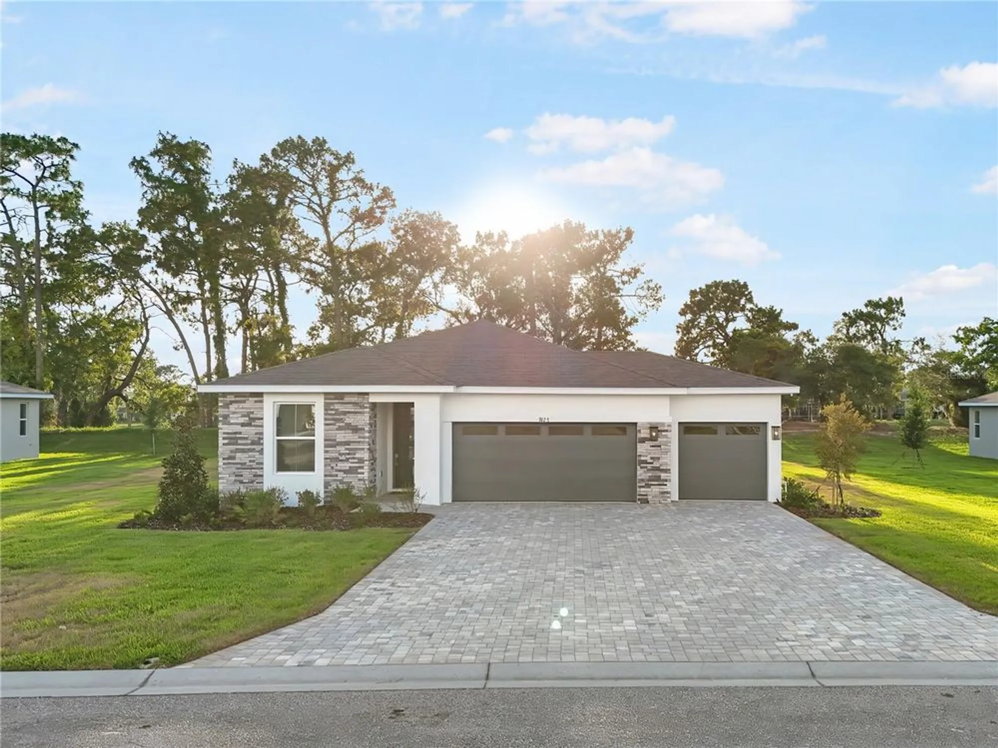 Property Slideshow image 2 of 43 | 9127 players dr, Weeki Wachee, FL, 34613