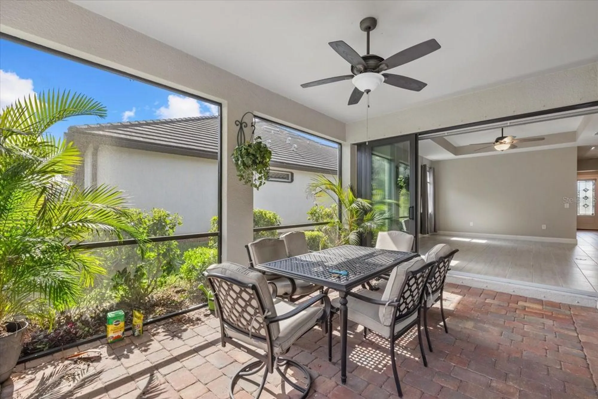 Property Slideshow image 33 of 43 | 6835 chester trl, Bradenton, FL, 34202