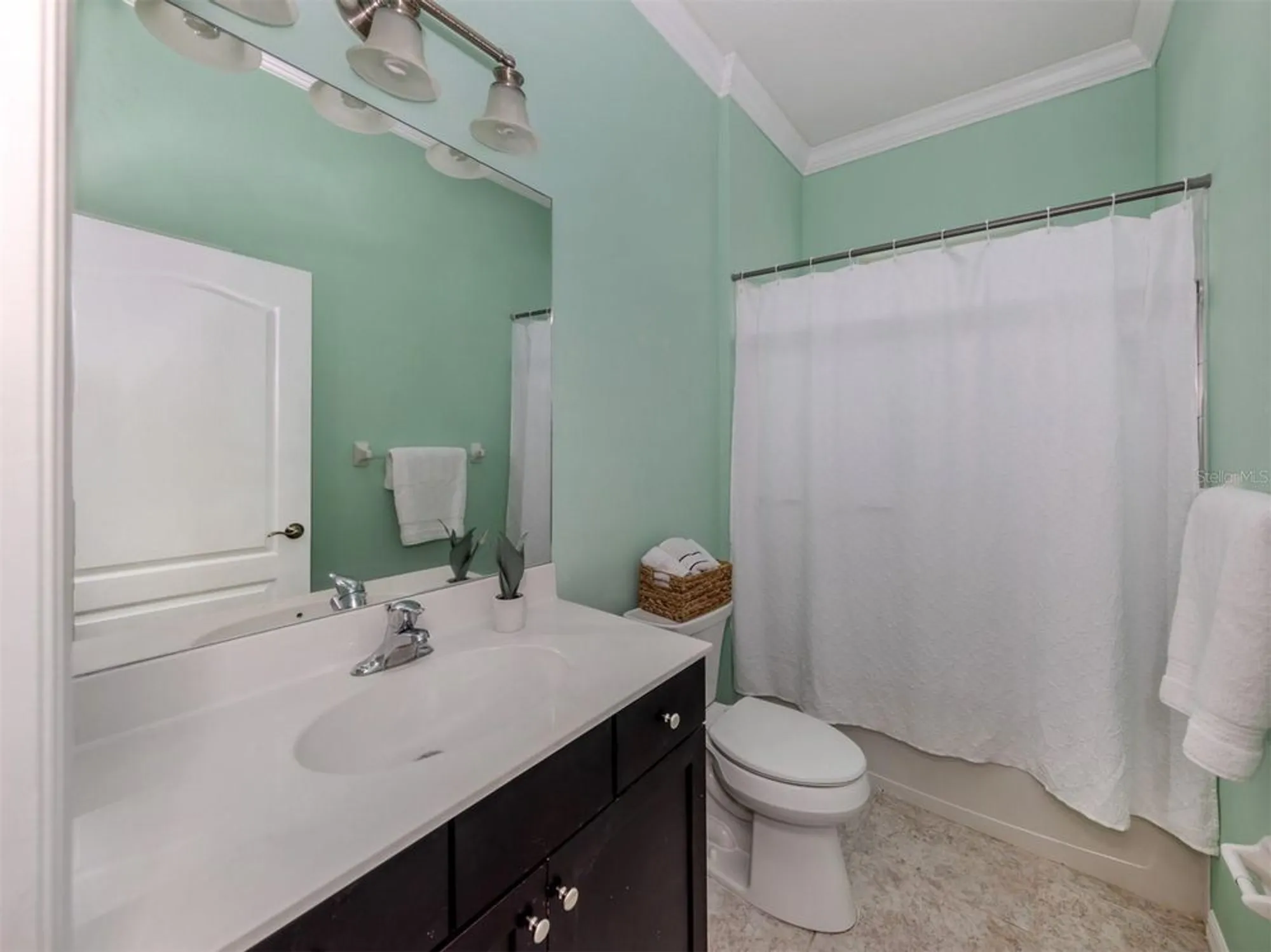 Property Slideshow image 22 of 34 | 10768 trophy dr, Englewood, FL, 34223
