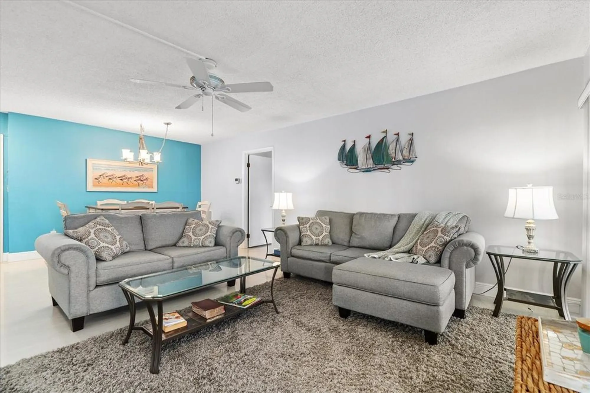 Property Slideshow image 4 of 45 | 19029 us highway 19 n apt 9-404, Clearwater, FL, 33764