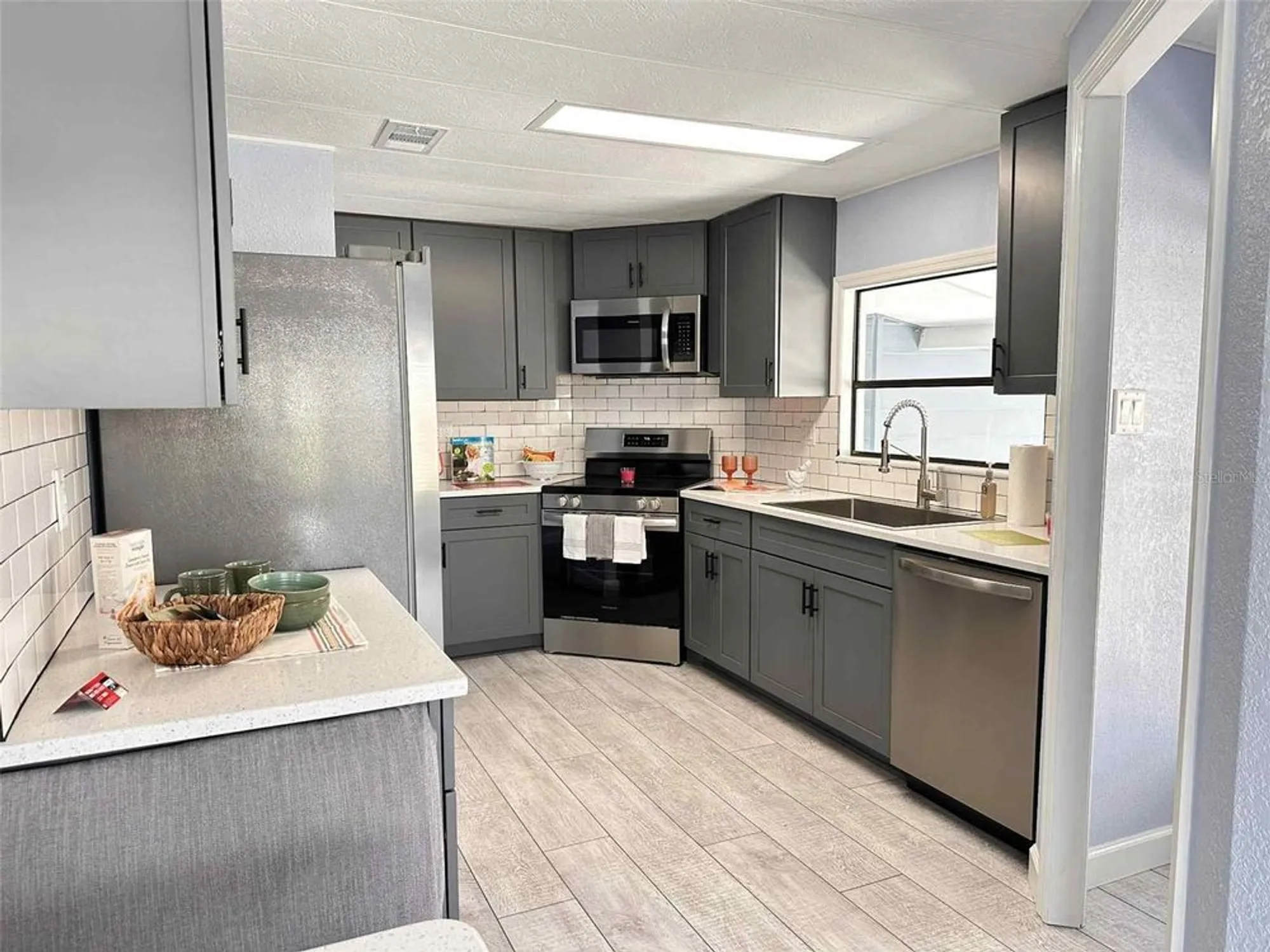 Property Slideshow image 27 of 30 | 2206 golden horseshoe cir, Lakeland, FL, 33810