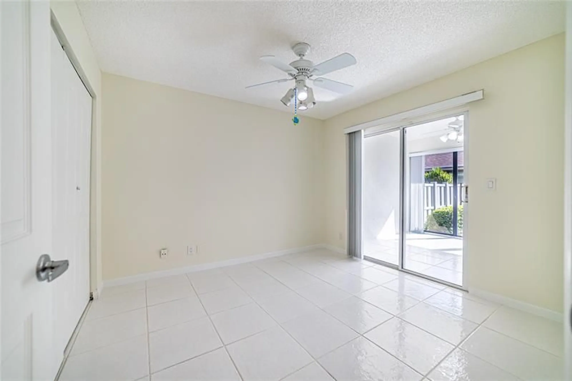 Property Slideshow image 13 of 21 | 8307 summerbreeze ln, Boca Raton, FL, 33496