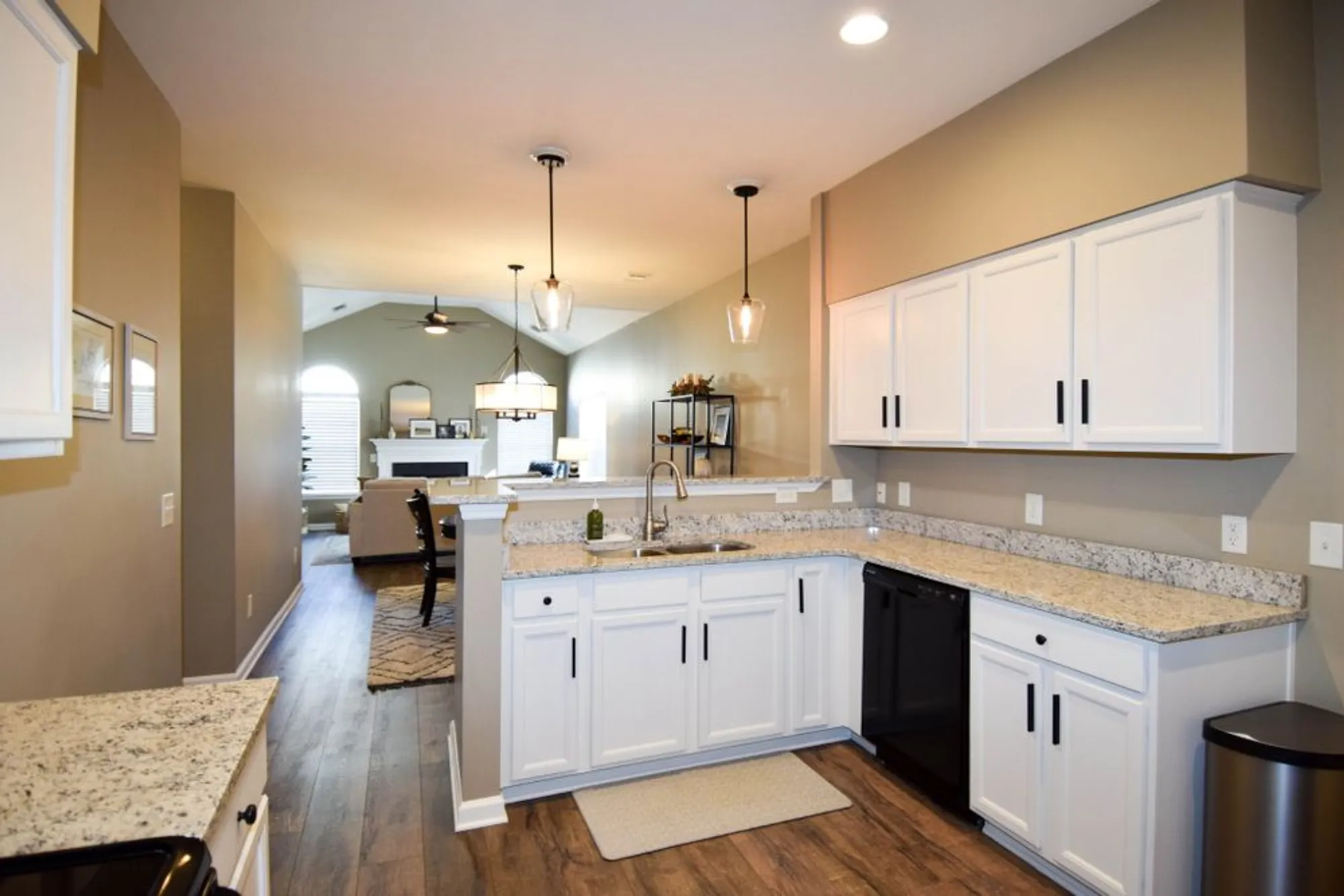 Property Slideshow image 32 of 55 | 825 browns ln, Gallatin, TN, 37066