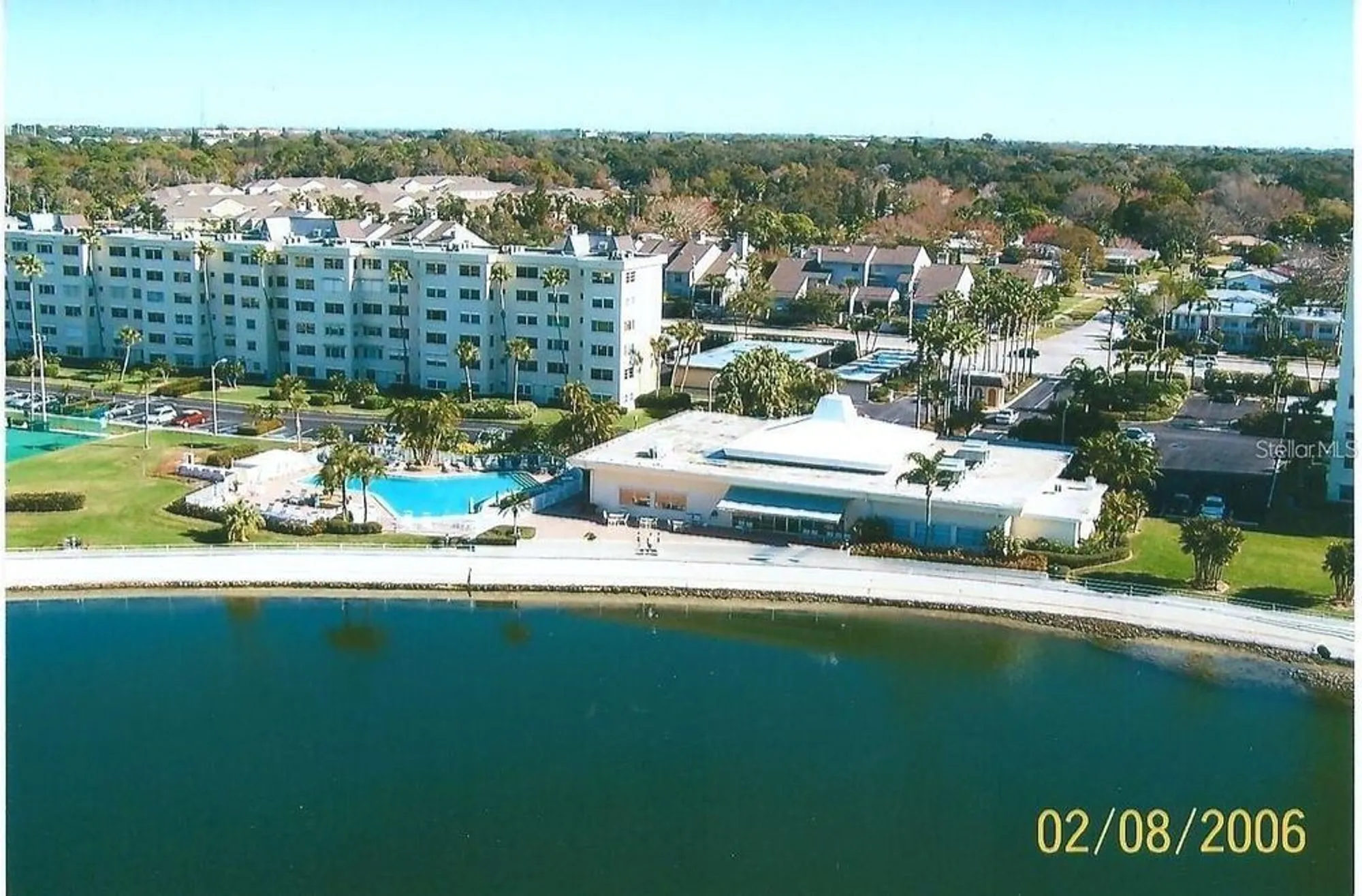 Property Slideshow image 23 of 30 | 4750 cove cir apt 303, St Petersburg, FL, 33708