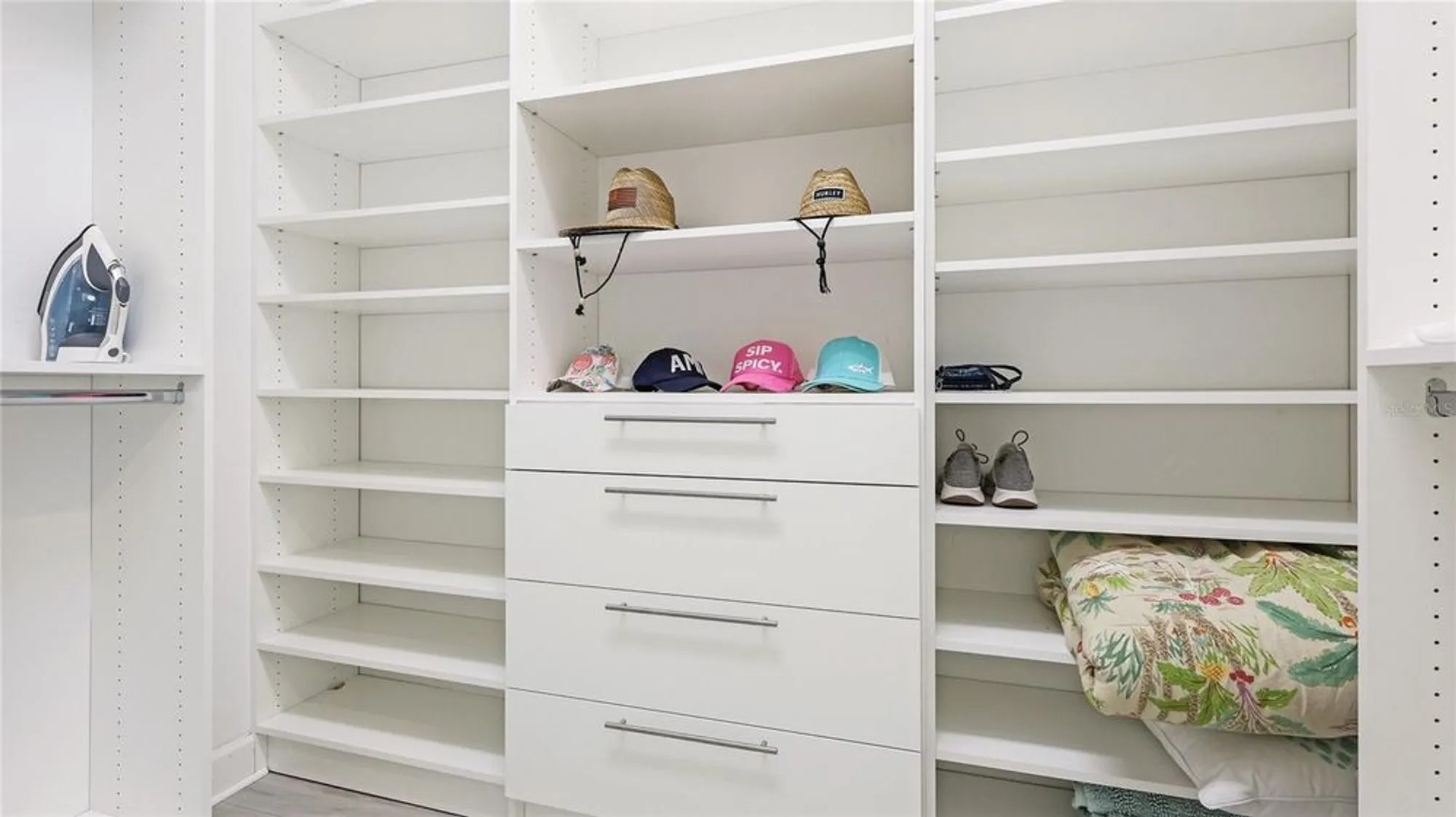 Property Slideshow image 19 of 41 | 283 saint lucia dr unit 101, Bradenton, FL, 34209